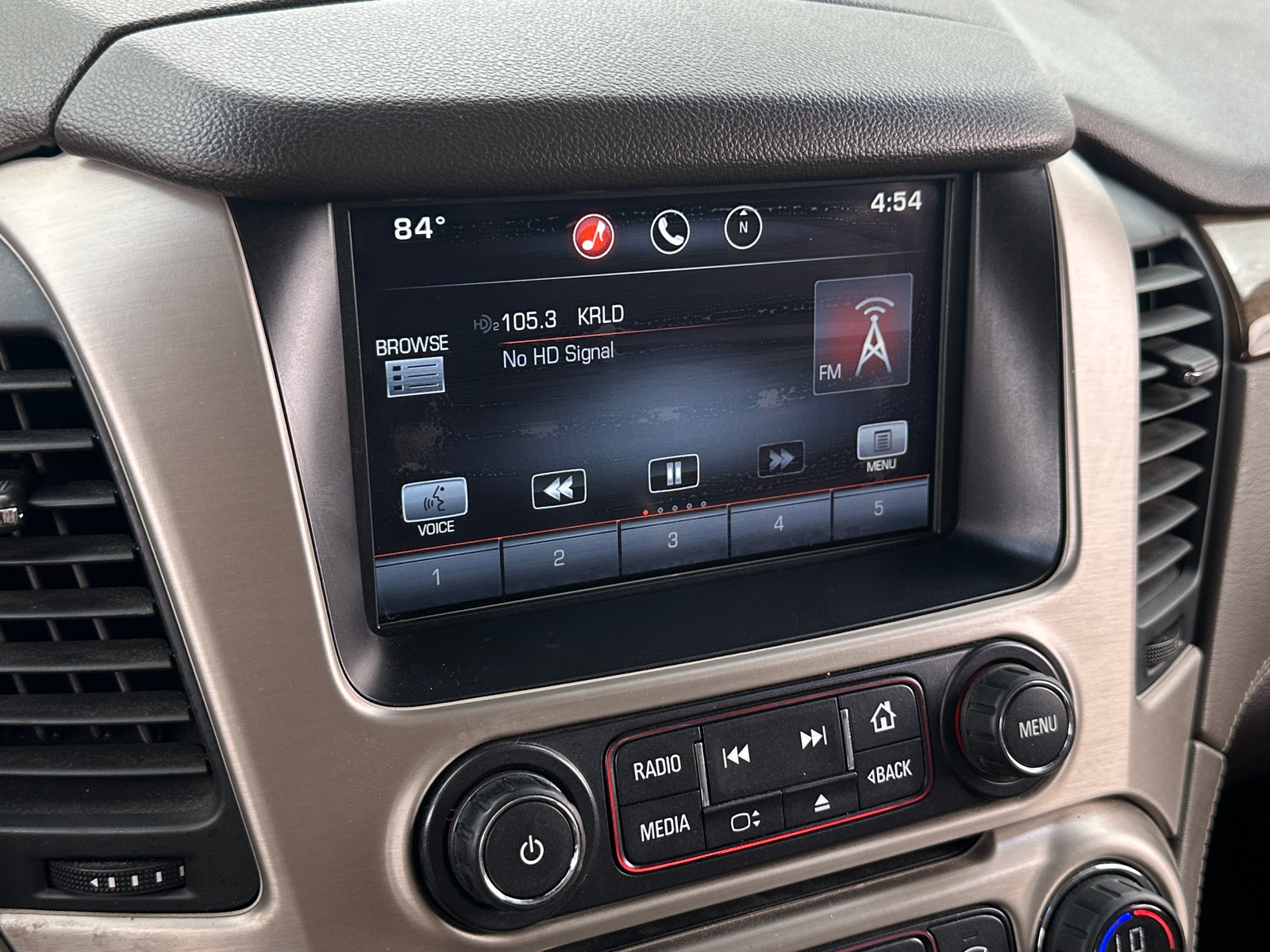 Thumbnail: 2015 GMC Yukon - 3