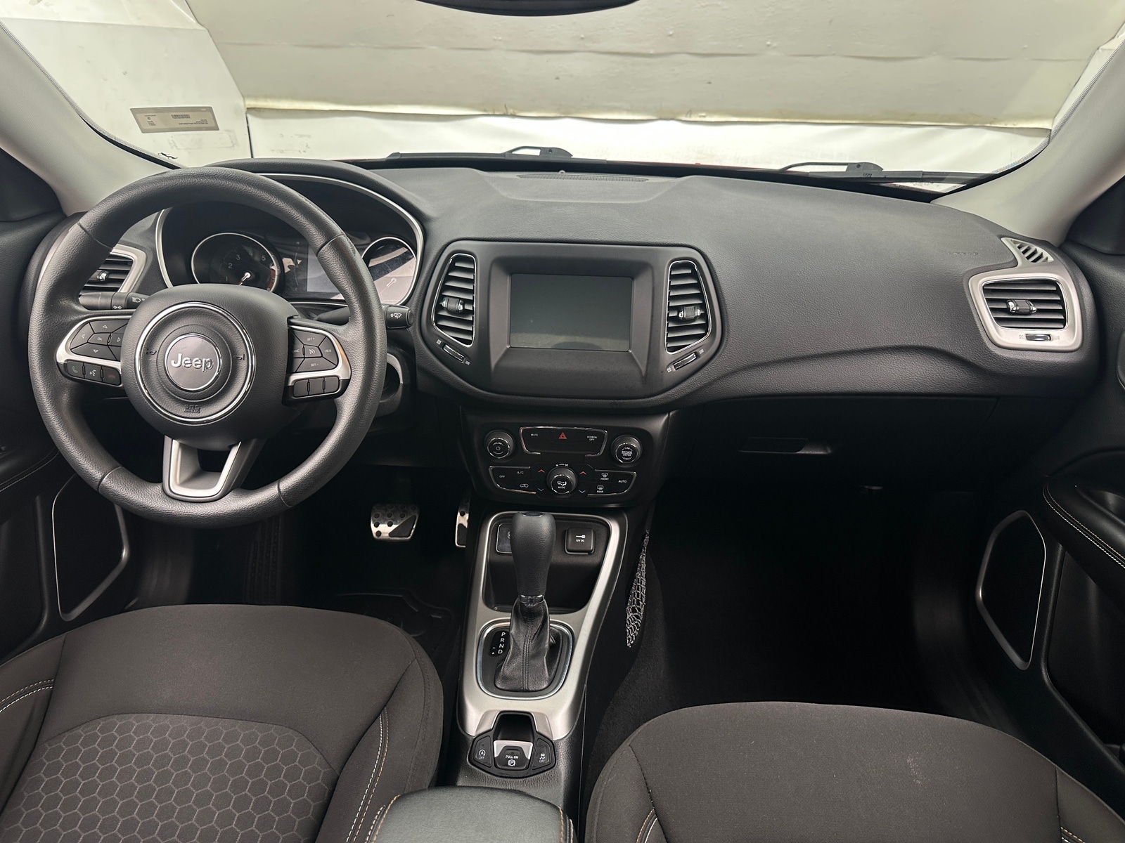 Thumbnail: 2021 Jeep Compass - 3