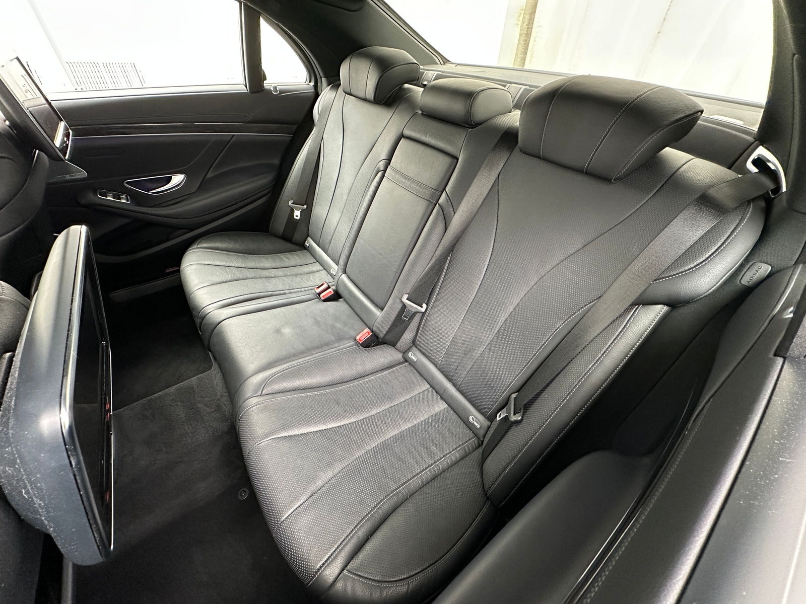 Thumbnail: 2017 Mercedes-Benz S-Class - 5