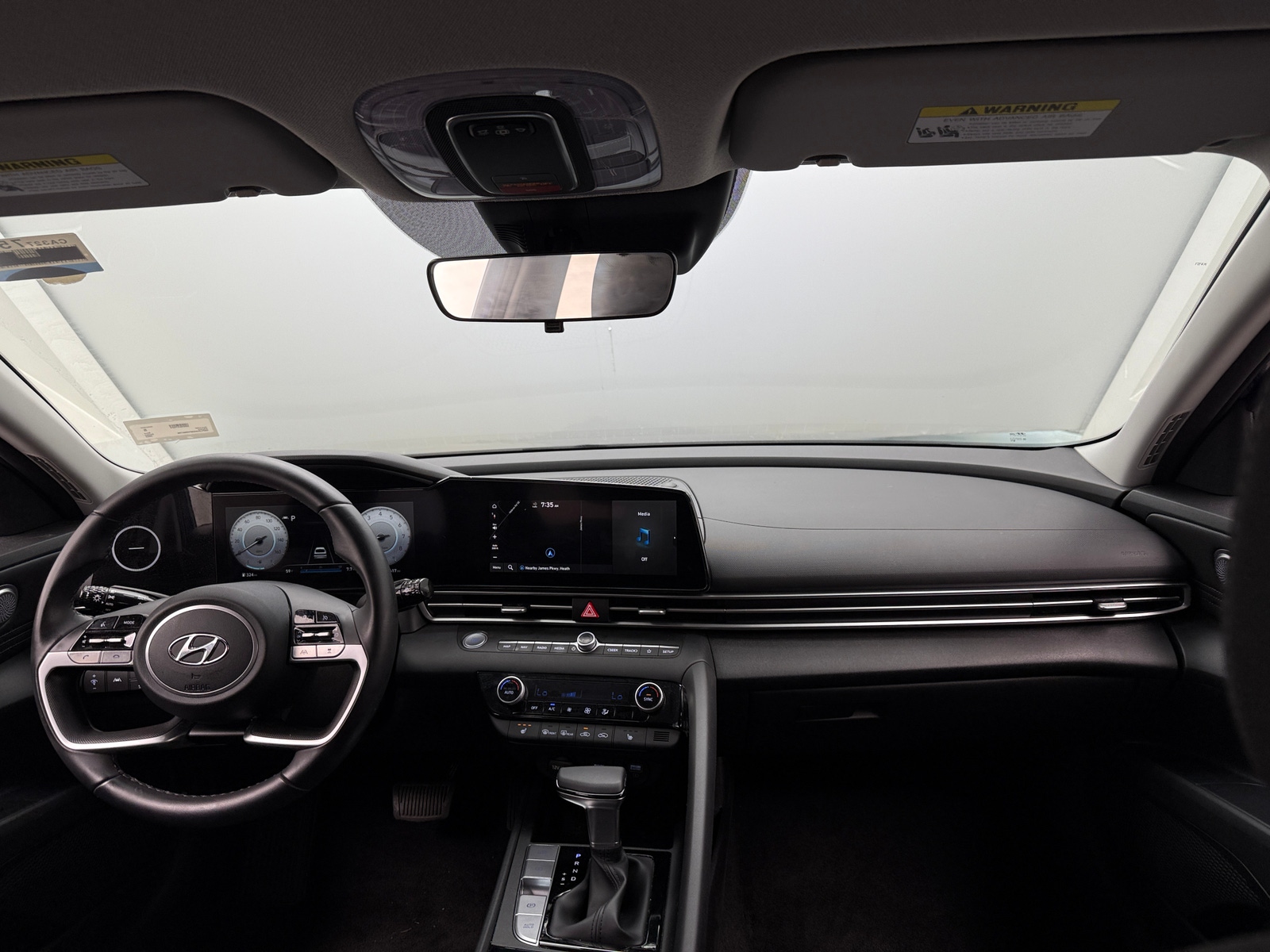 Thumbnail: 2023 Hyundai Elantra - 3