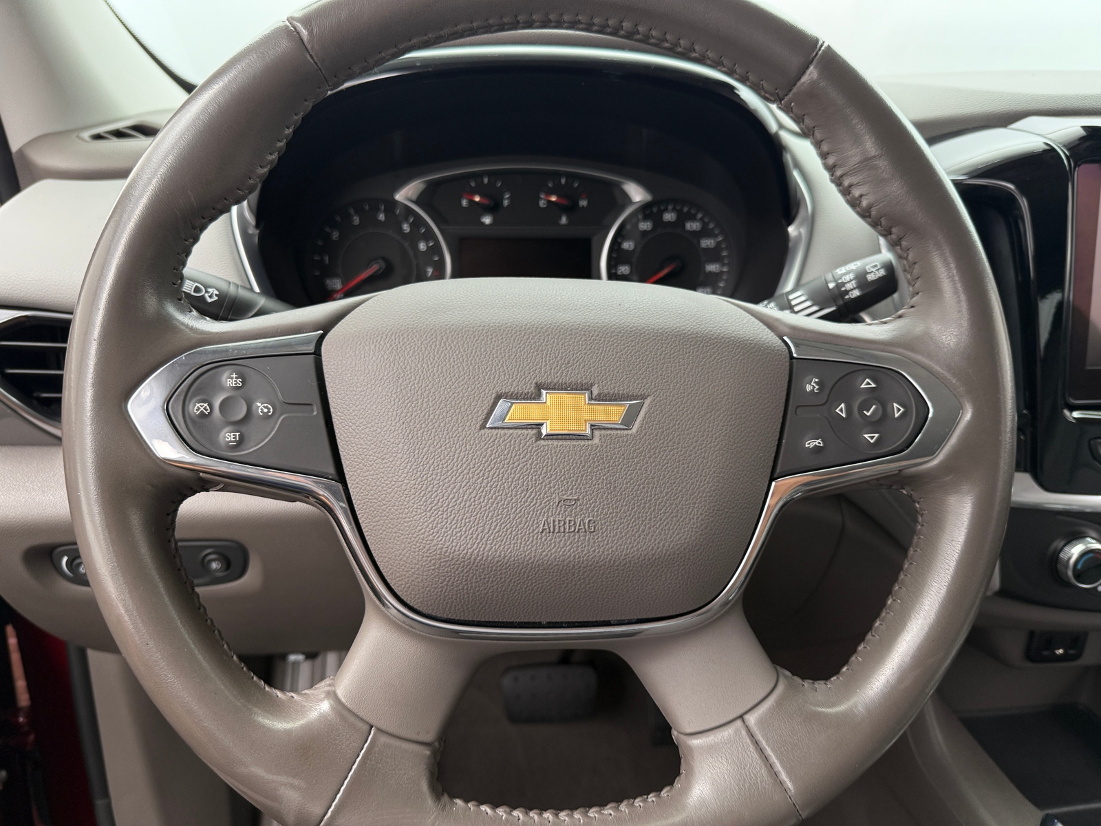 Thumbnail: 2019 Chevrolet Traverse - 4