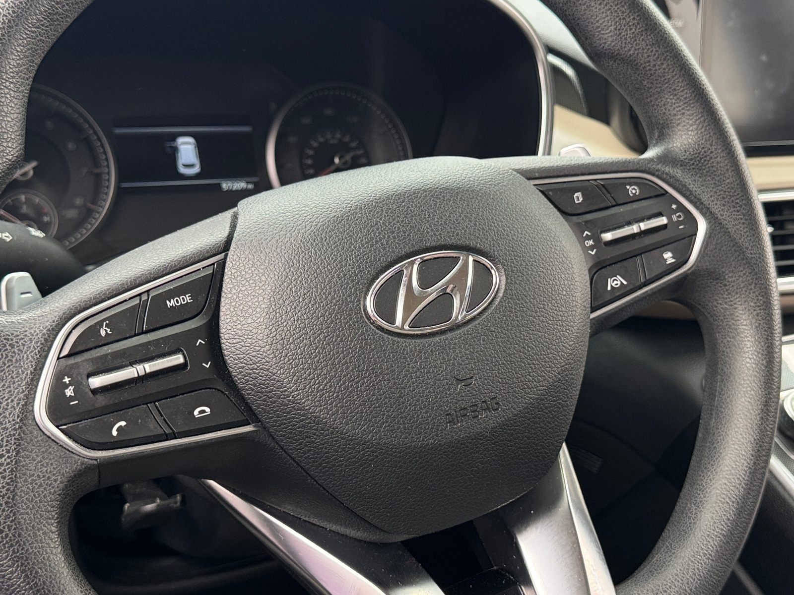 Thumbnail: 2022 Hyundai Santa Fe - 5