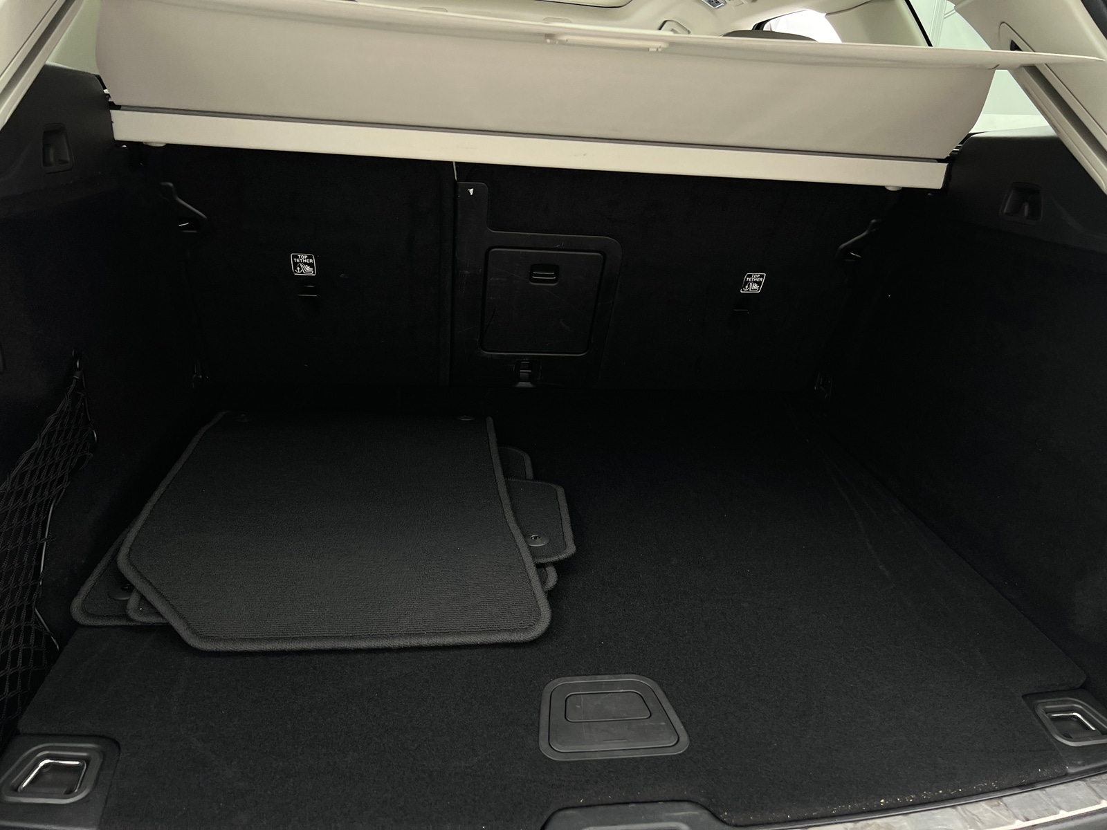 Thumbnail: 2020 Volvo XC60 - 6