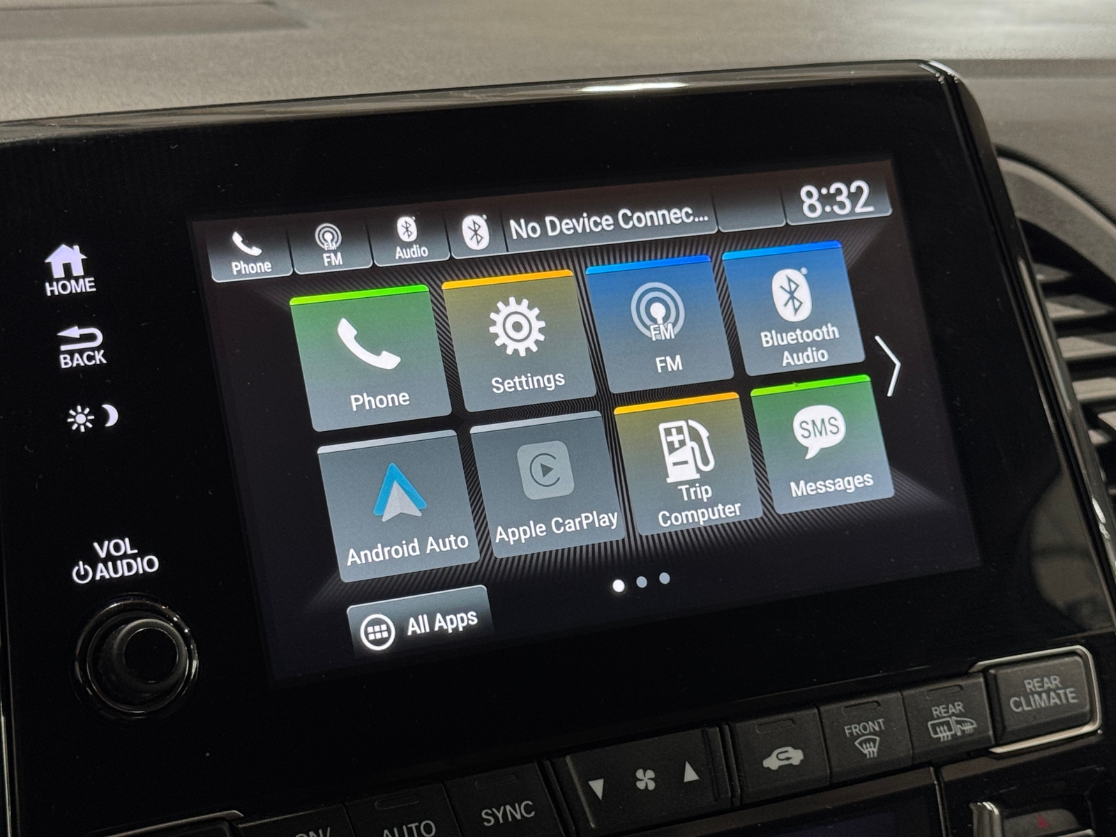 Thumbnail: 2018 Honda Odyssey - 4