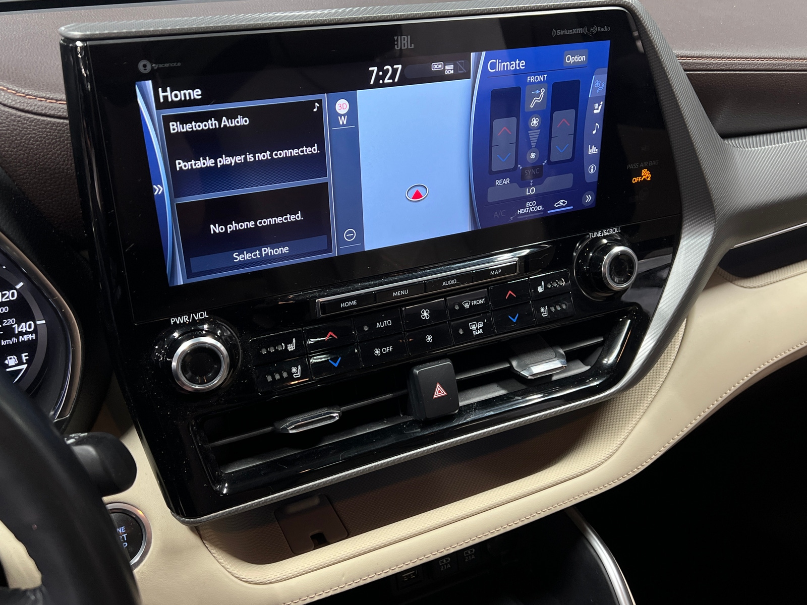 Thumbnail: 2021 Toyota Highlander - 3