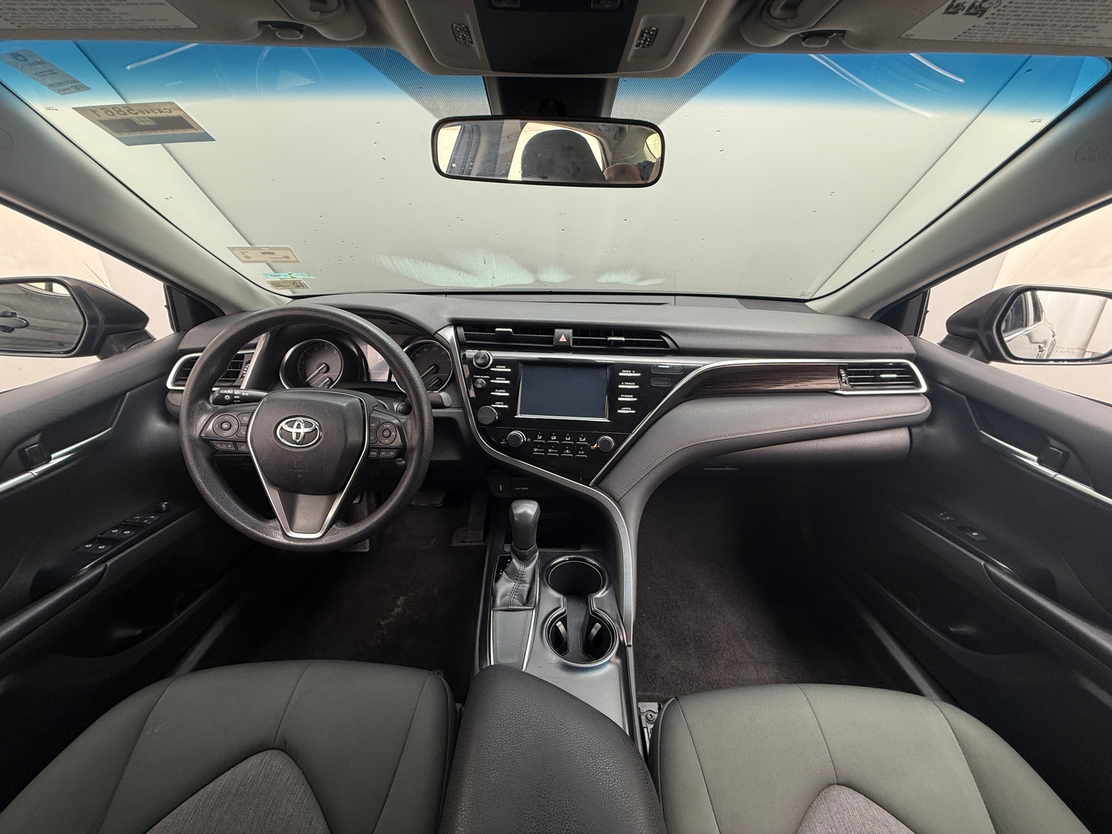 Thumbnail: 2018 Toyota Camry - 3
