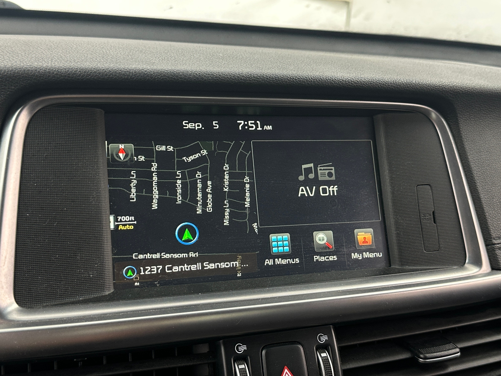 Thumbnail: 2016 Kia Optima - 3