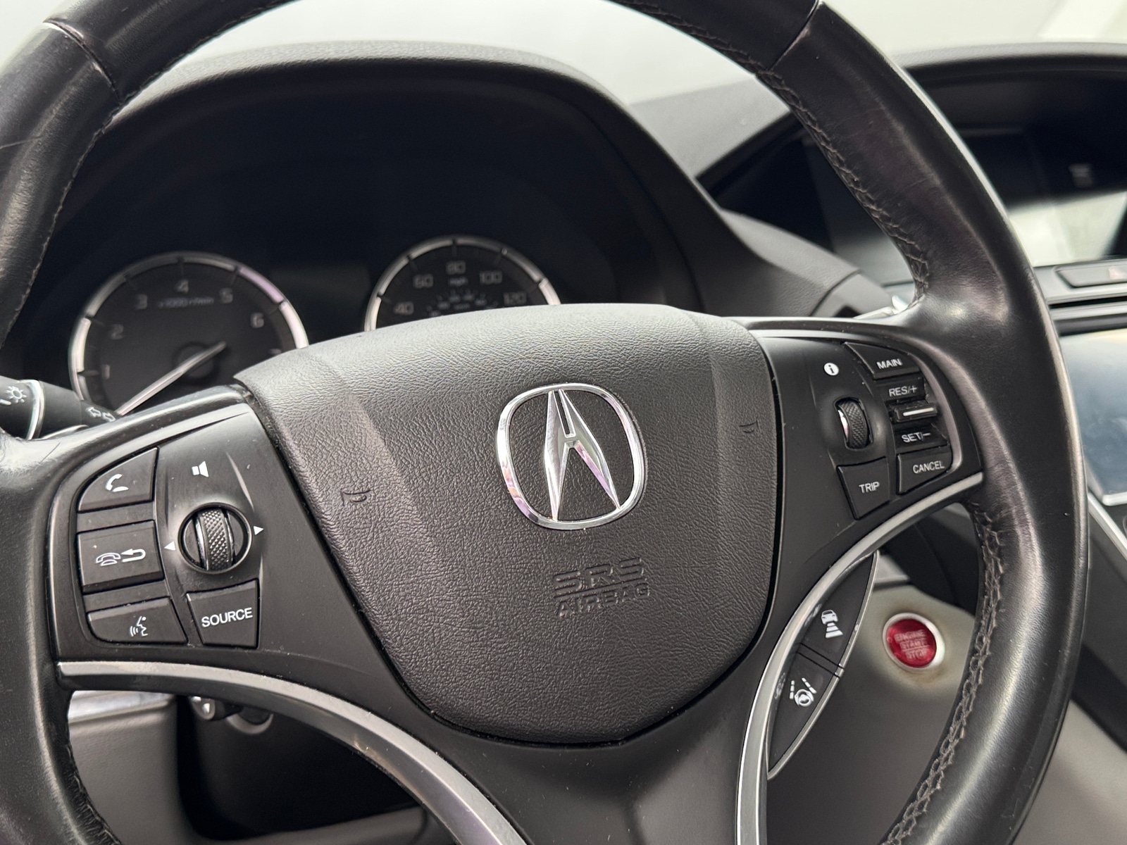 Thumbnail: 2018 Acura MDX - 4