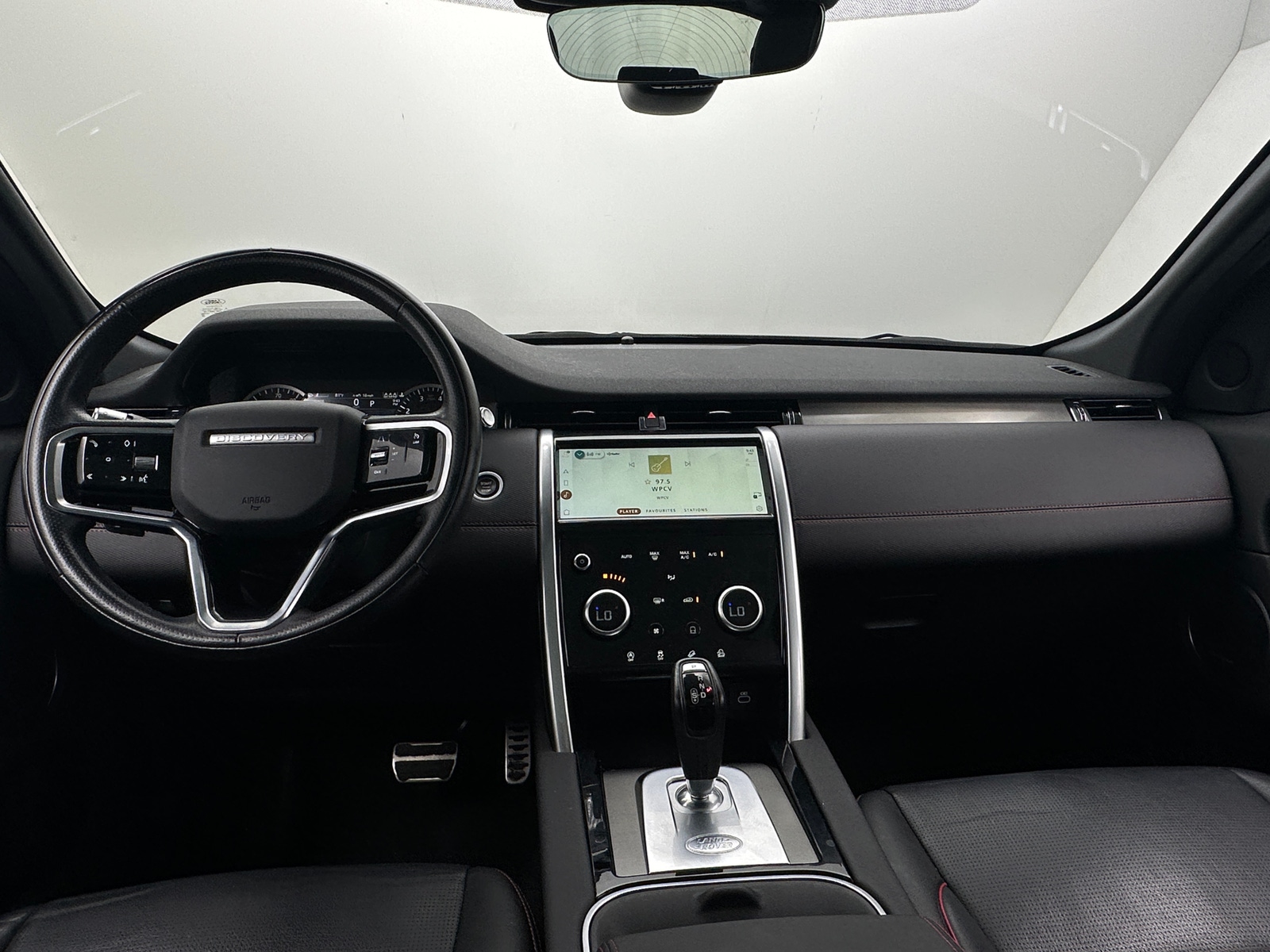 Thumbnail: 2021 Land Rover Discovery Sport - 2
