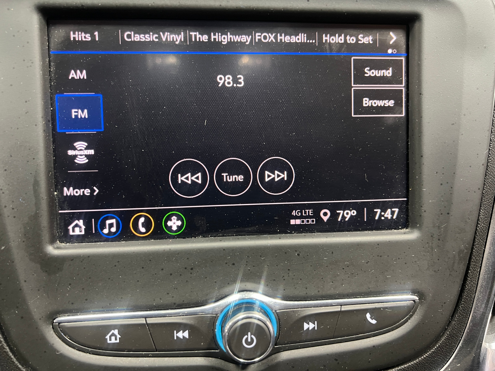 Thumbnail: 2024 Chevrolet Equinox - 4