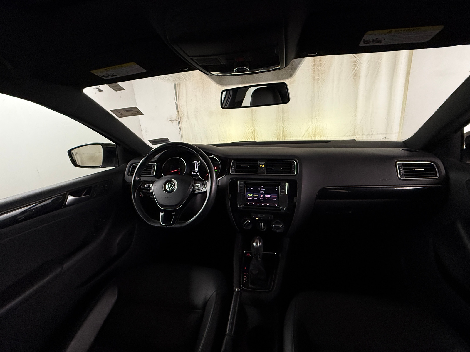 Thumbnail: 2018 Volkswagen Jetta - 3