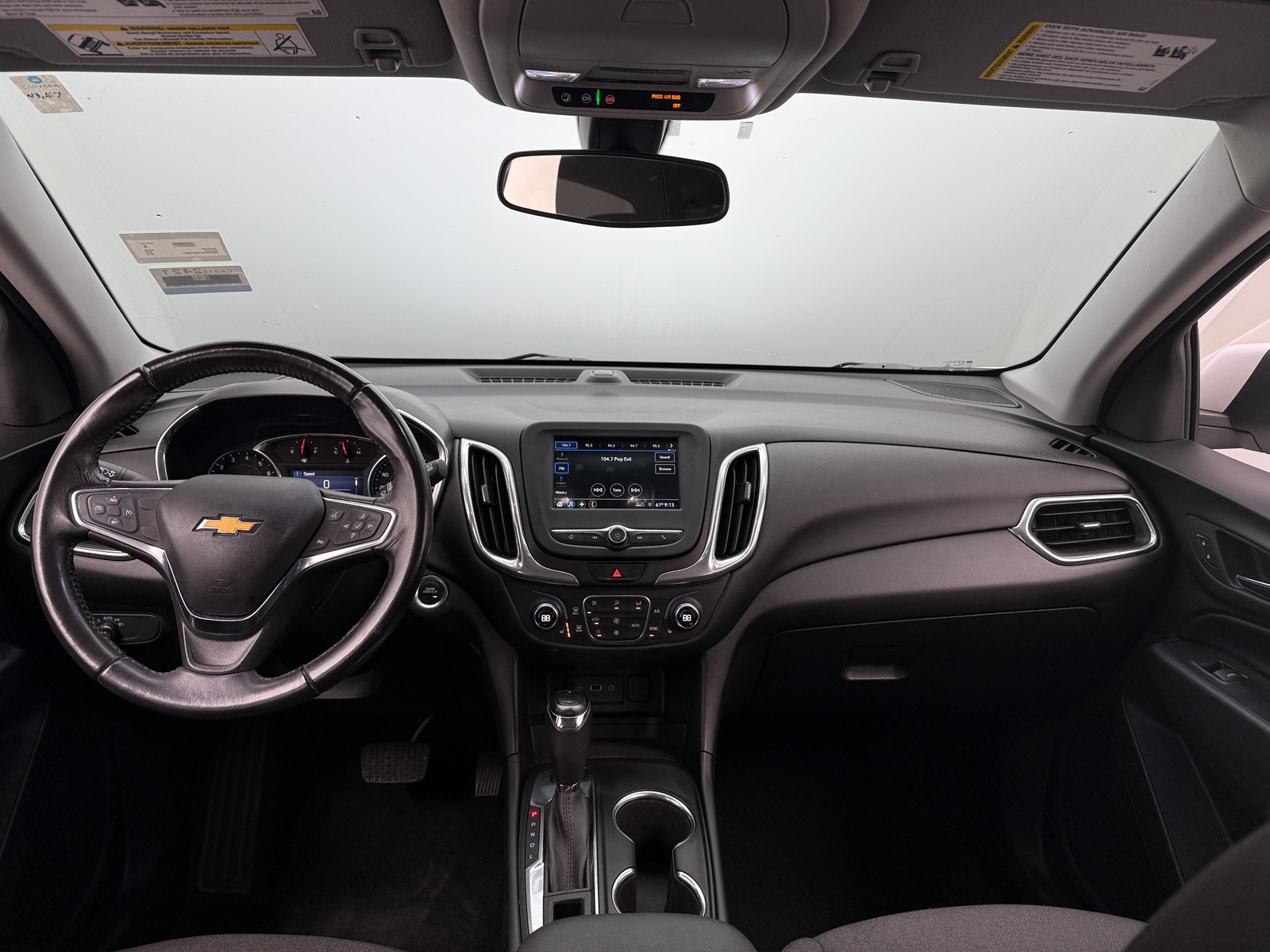 Thumbnail: 2019 Chevrolet Equinox - 3