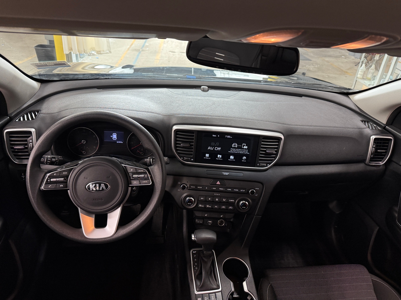 Thumbnail: 2020 Kia Sportage - 3