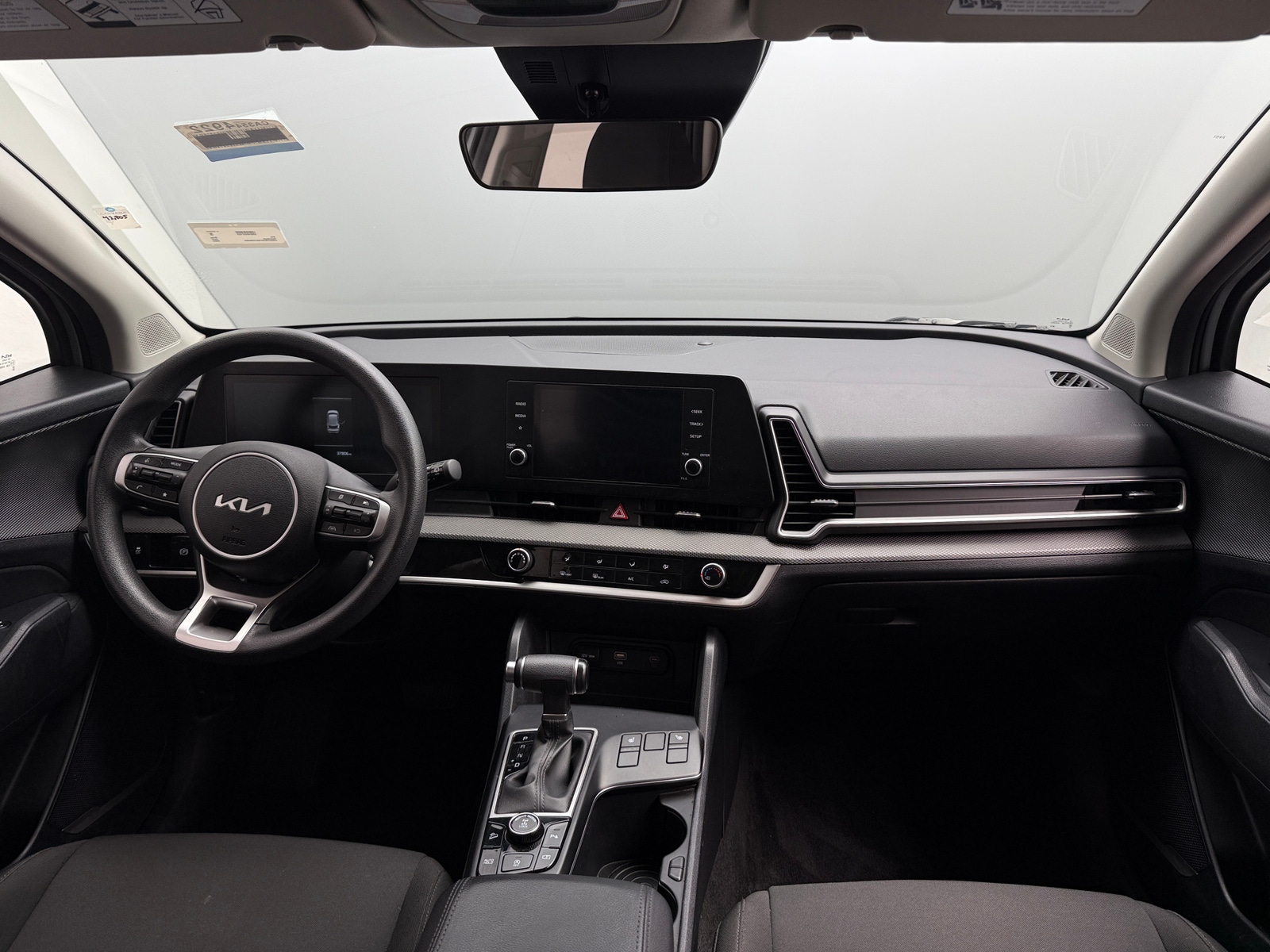 Thumbnail: 2024 Kia Sportage - 3