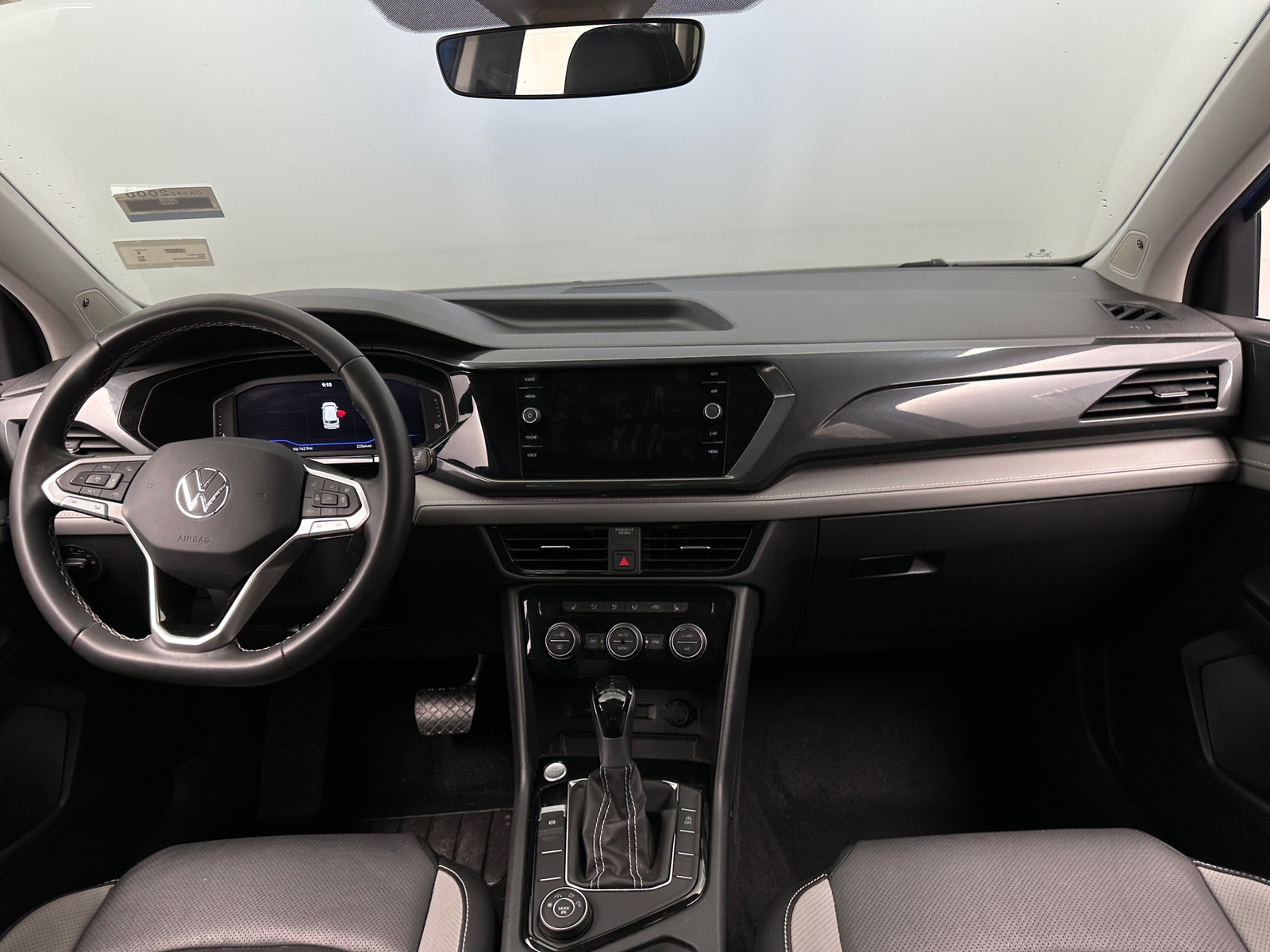 Thumbnail: 2023 Volkswagen Taos - 2