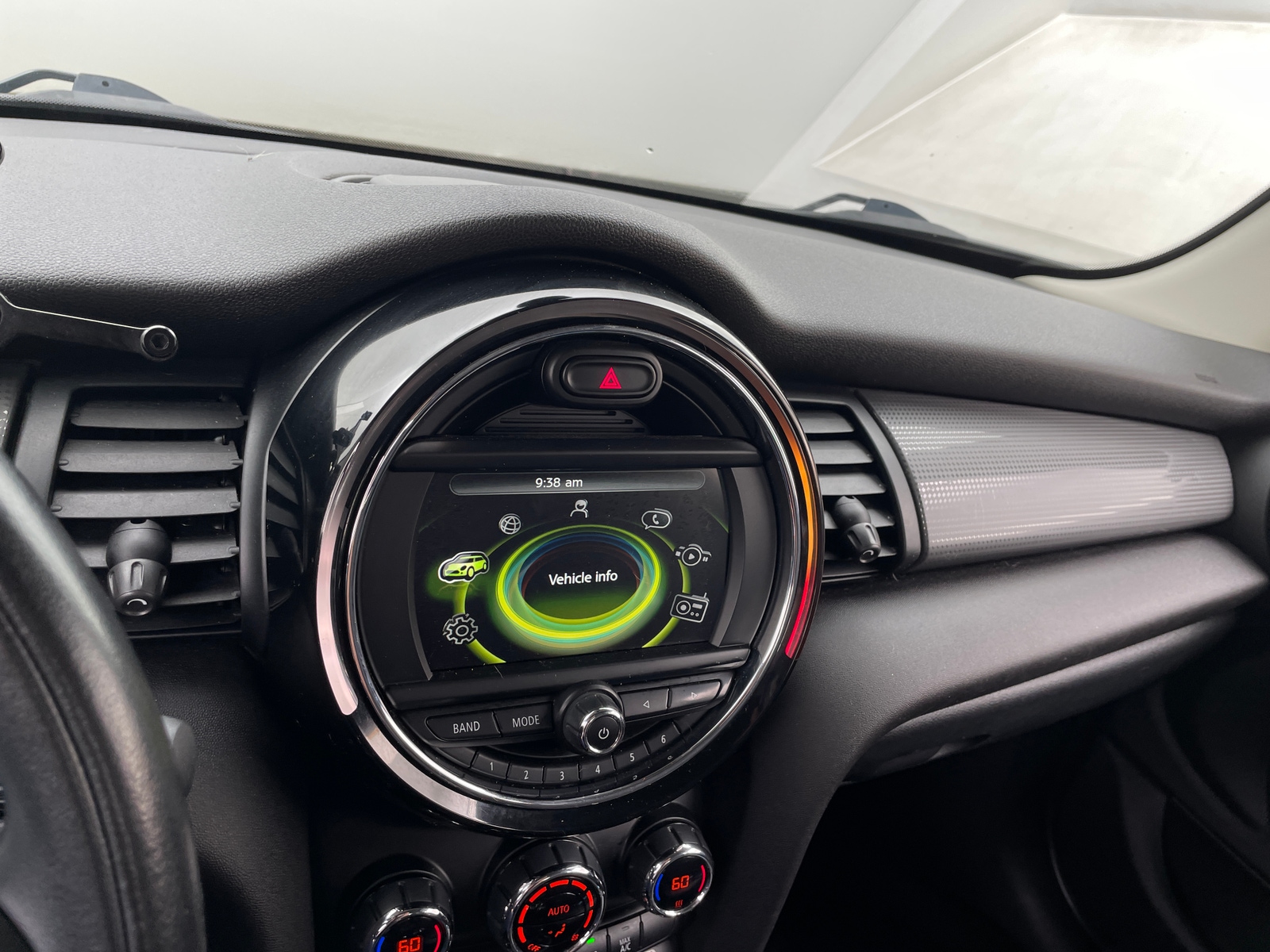 Thumbnail: 2018 MINI Cooper Hardtop - 3
