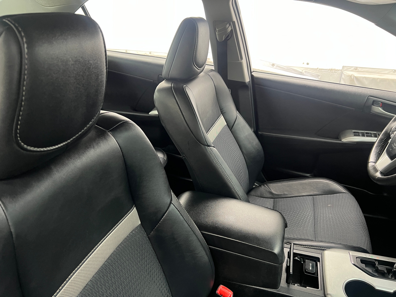 Thumbnail: 2012 Toyota Camry - 2