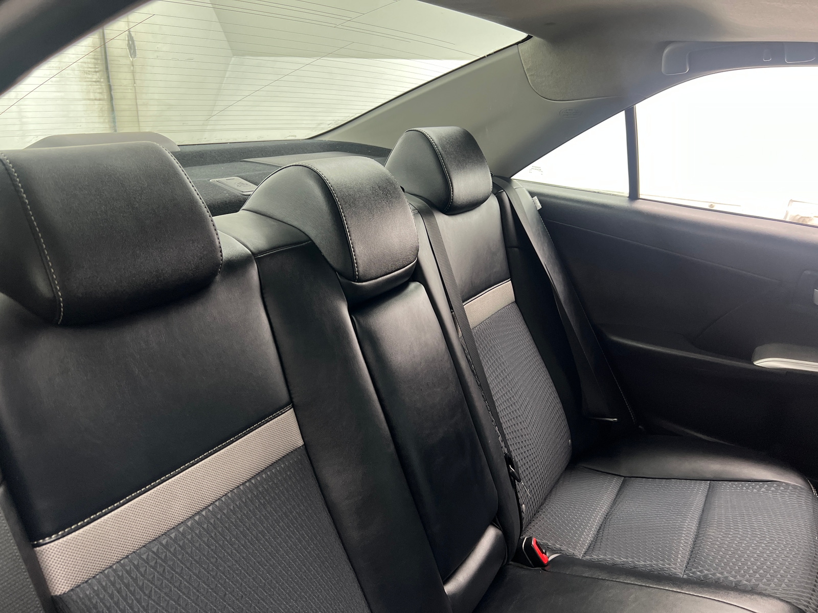 Thumbnail: 2012 Toyota Camry - 6