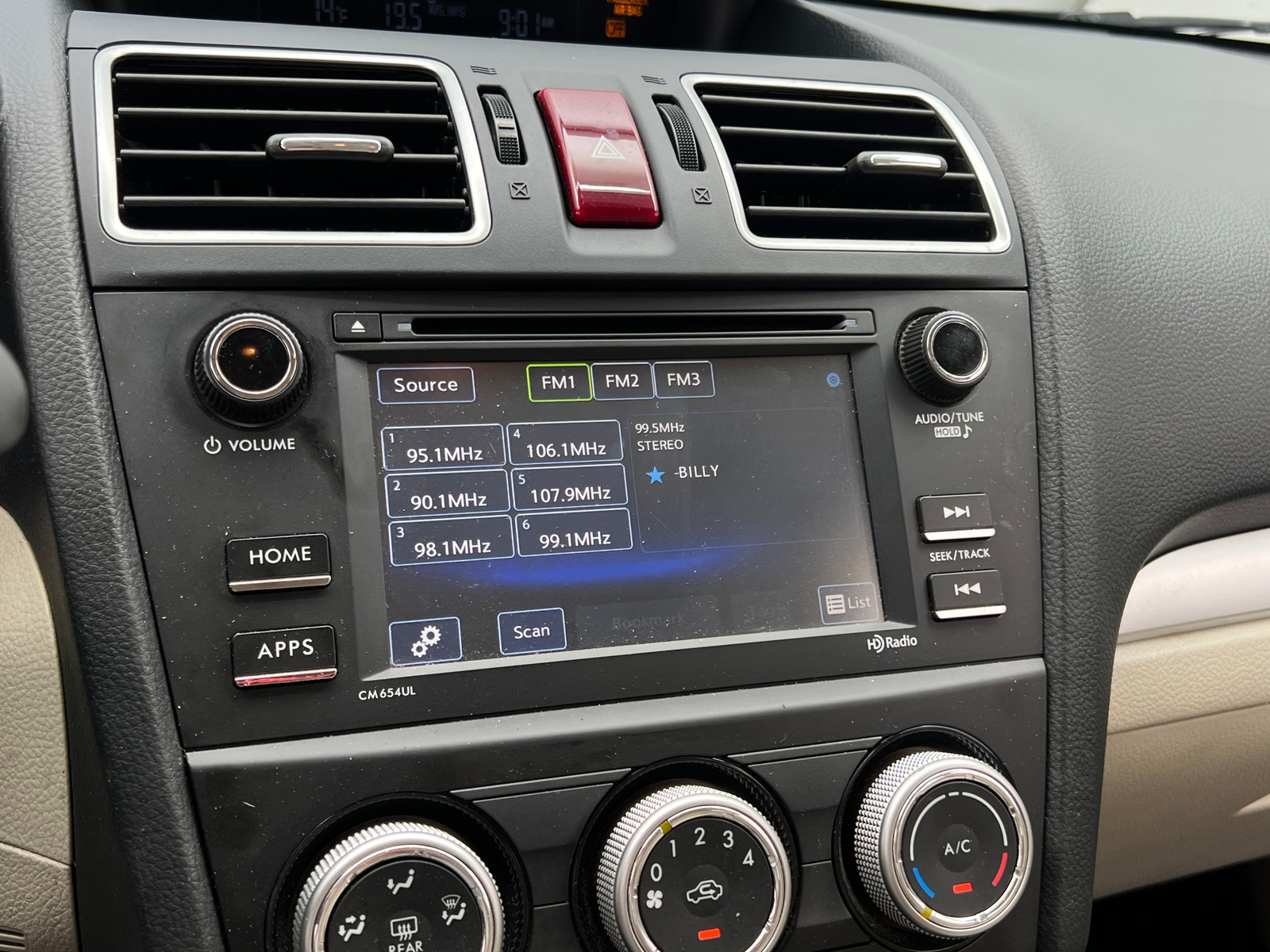 Thumbnail: 2015 Subaru XV Crosstrek - 4