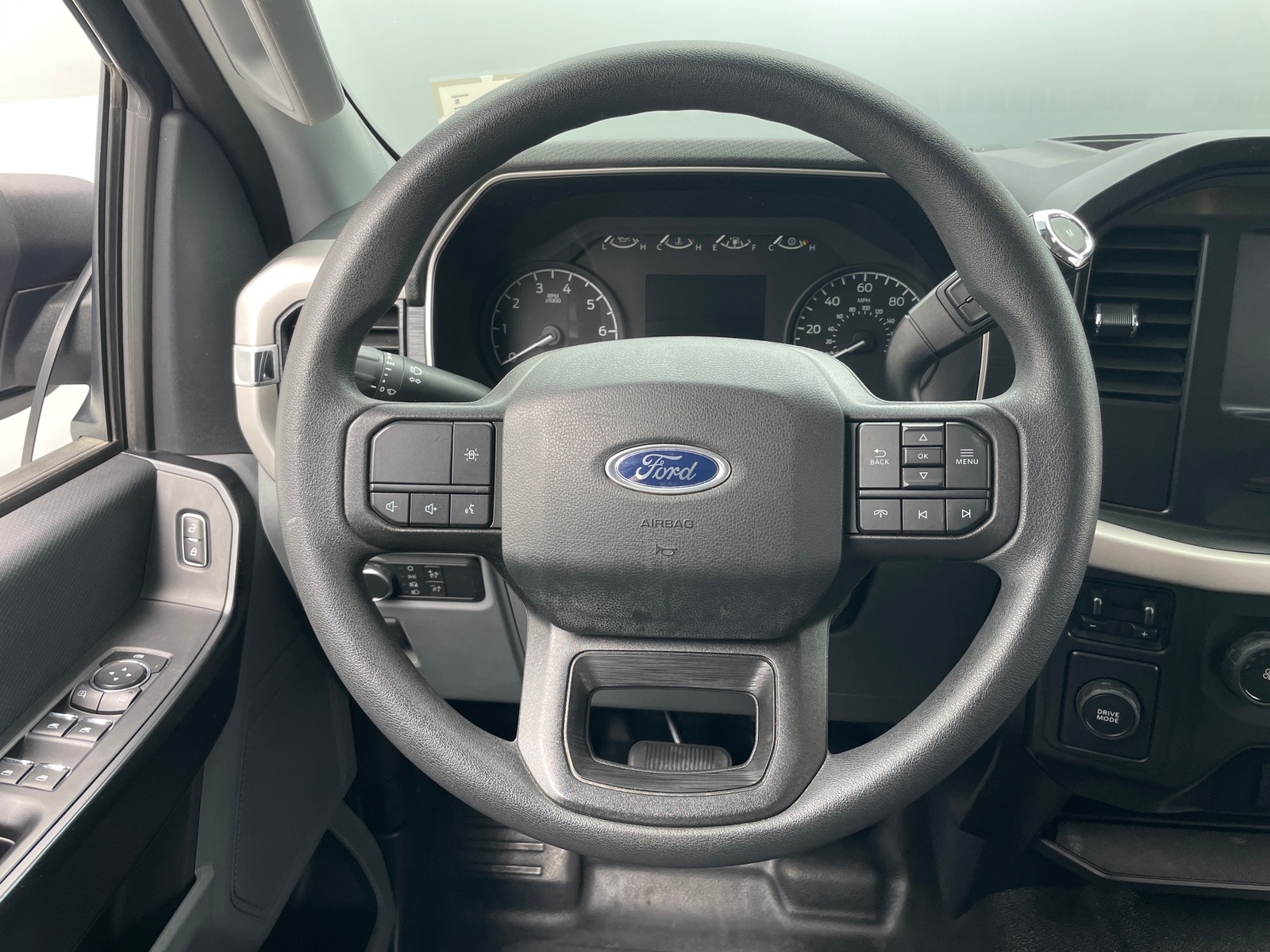 Thumbnail: 2021 Ford Econoline - 5