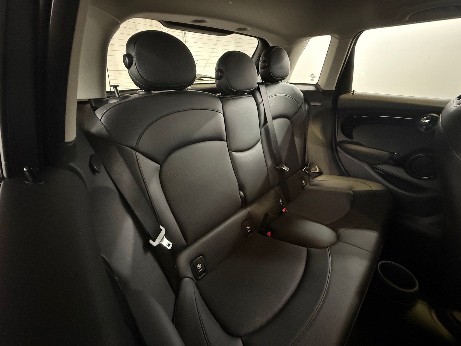Thumbnail: 2020 MINI Cooper Hardtop - 5