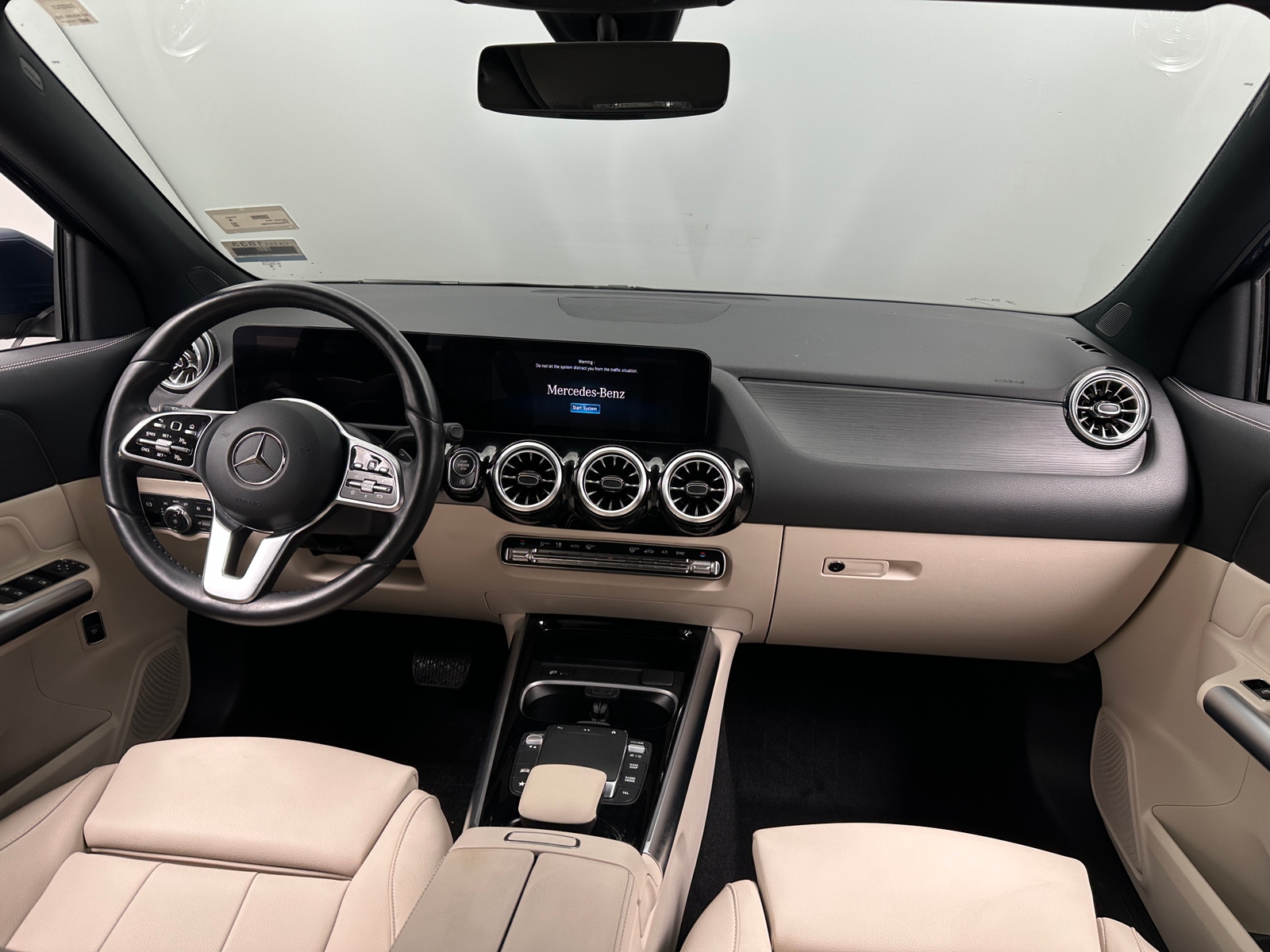 Thumbnail: 2023 Mercedes-Benz GLA - 2