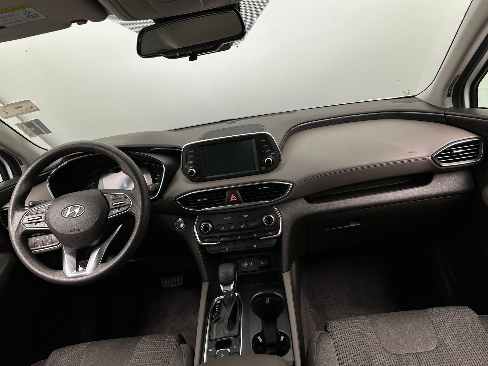 Thumbnail: 2019 Hyundai Santa Fe - 3