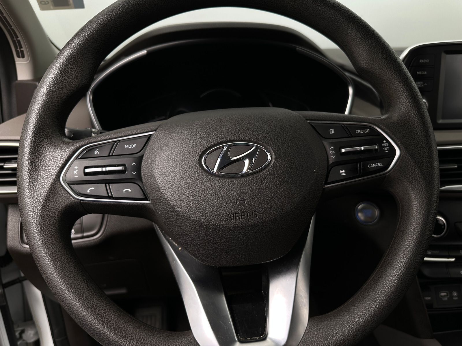 Thumbnail: 2019 Hyundai Santa Fe - 5