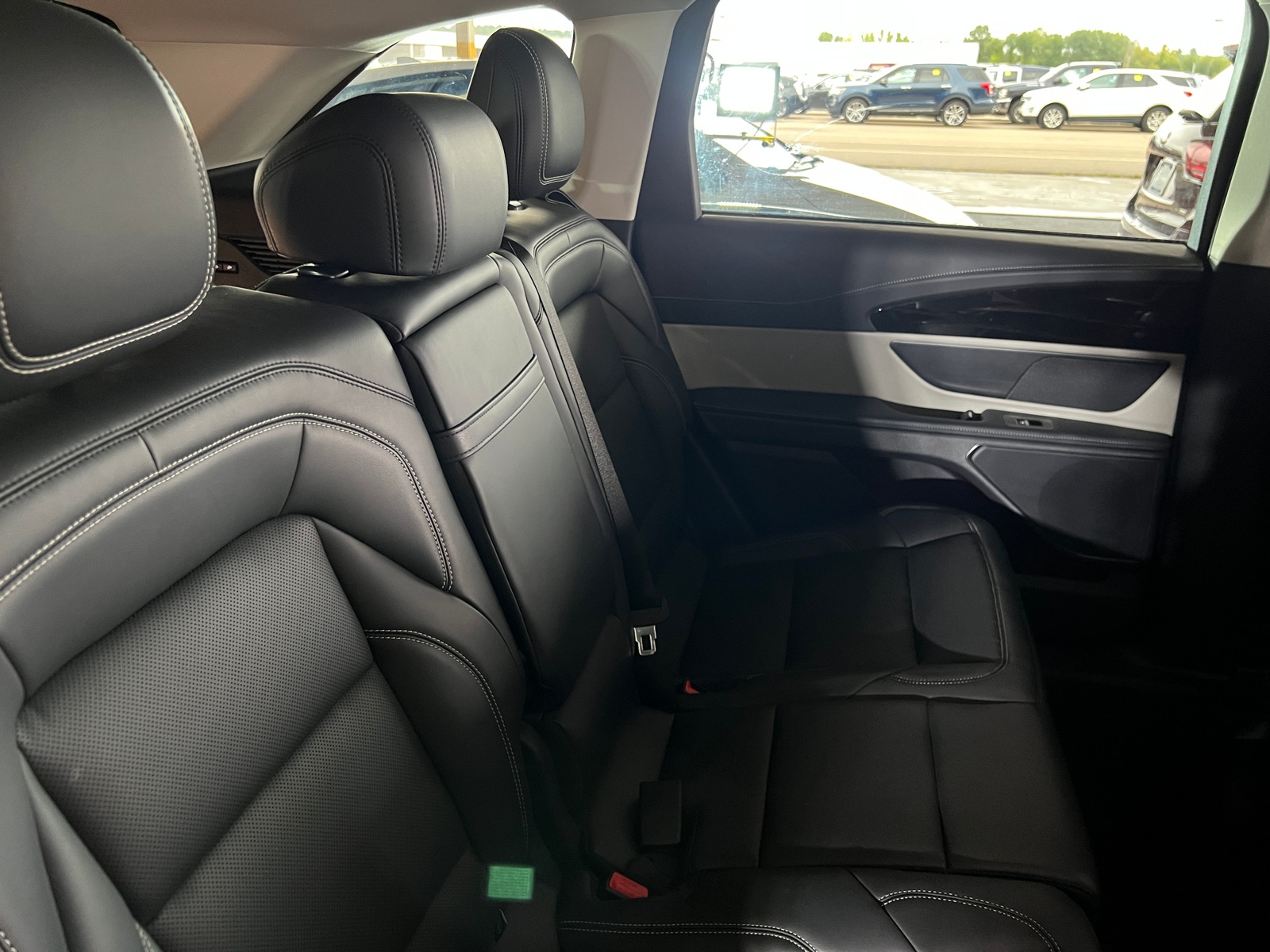 Thumbnail: 2024 Lincoln Nautilus - 5