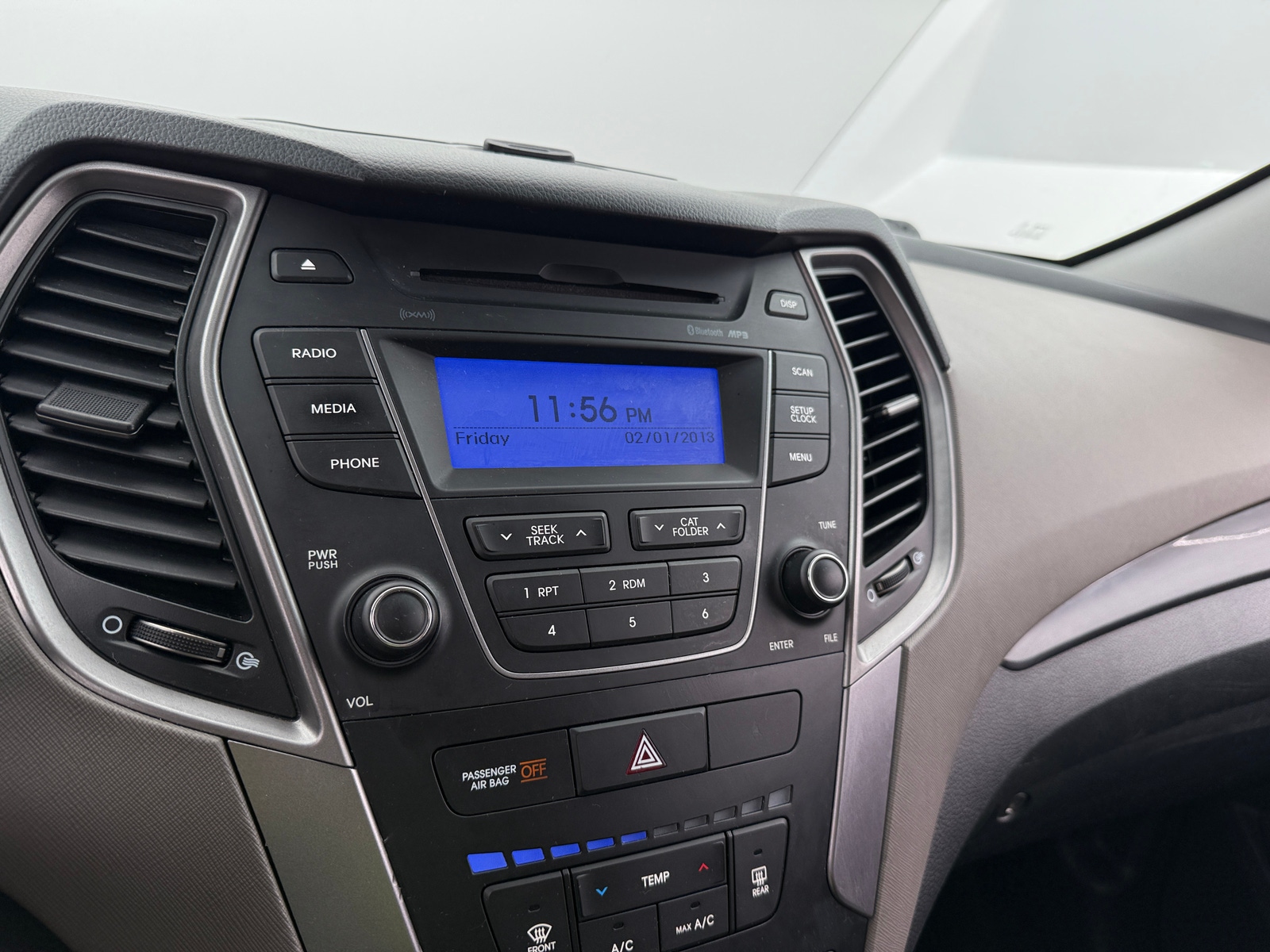 Thumbnail: 2014 Hyundai Santa Fe - 4