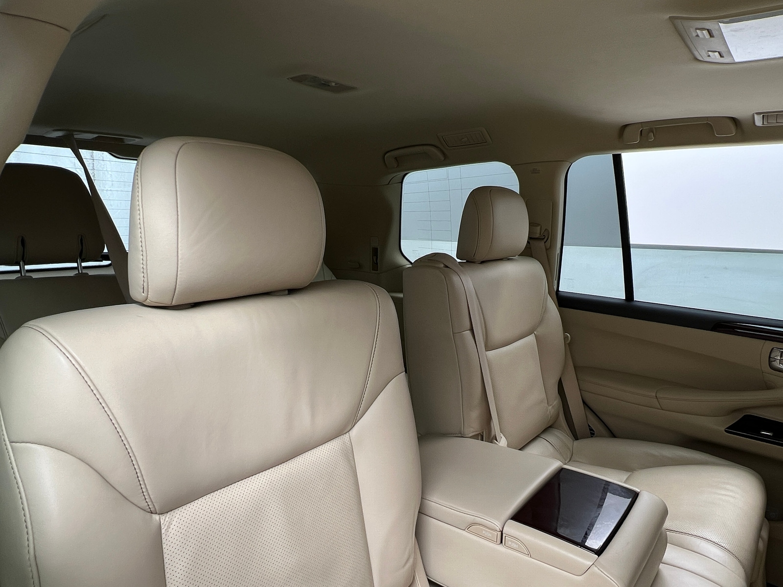 Thumbnail: 2013 Lexus LX - 5
