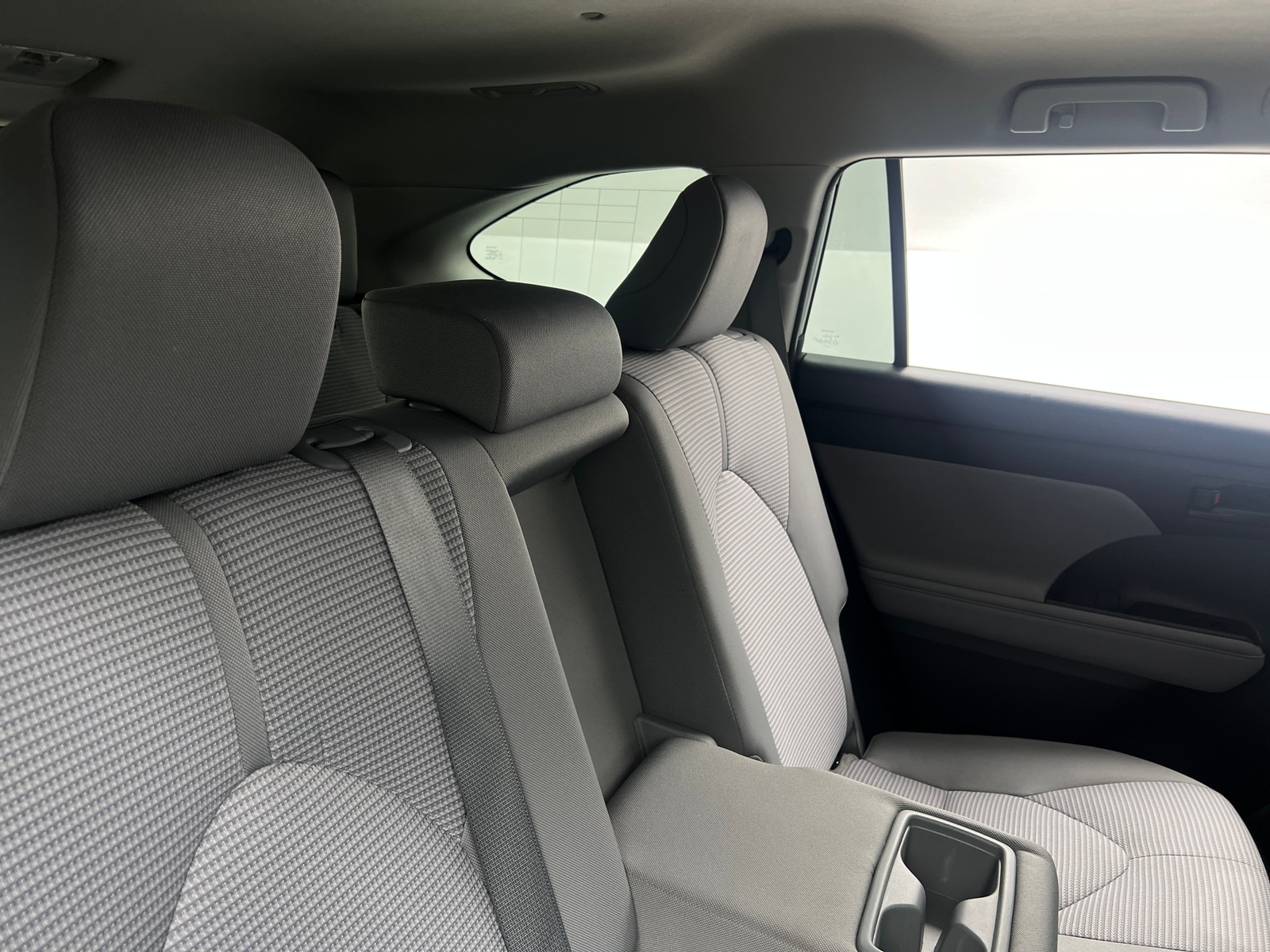 Thumbnail: 2021 Toyota Highlander - 6