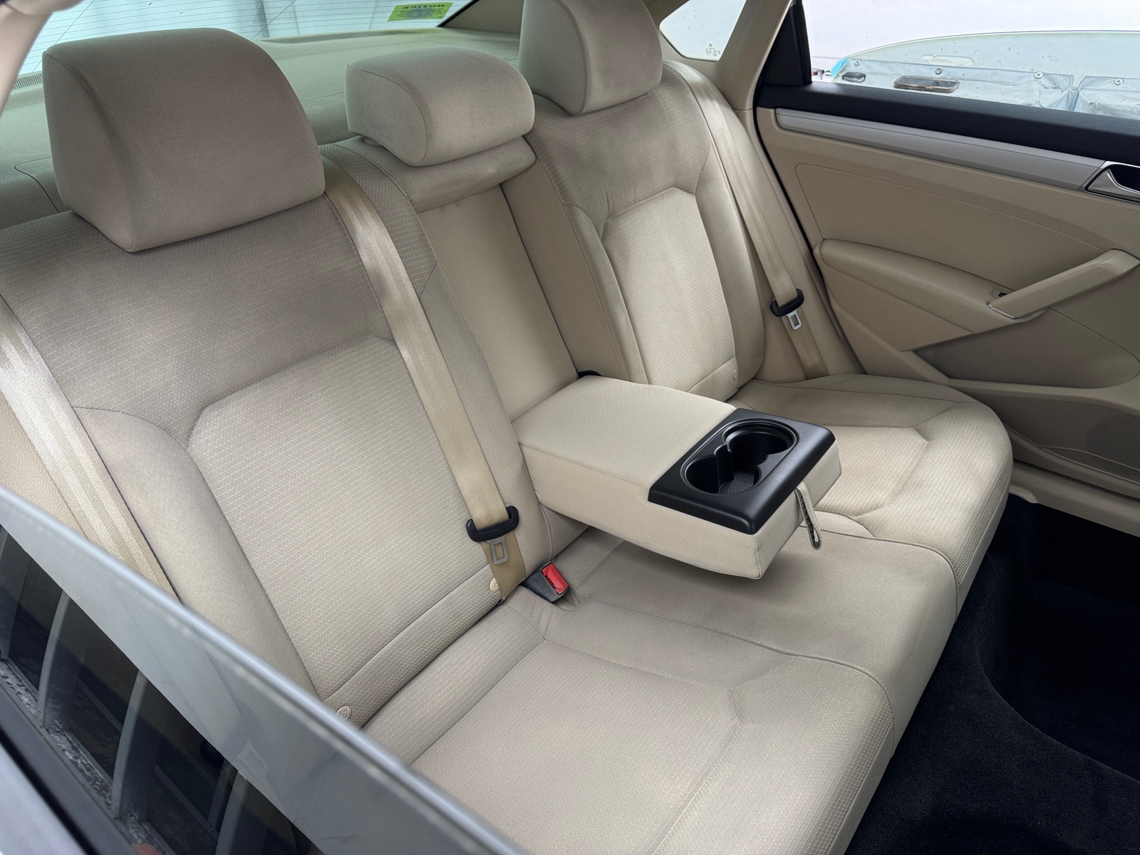 Thumbnail: 2018 Volkswagen Passat - 6
