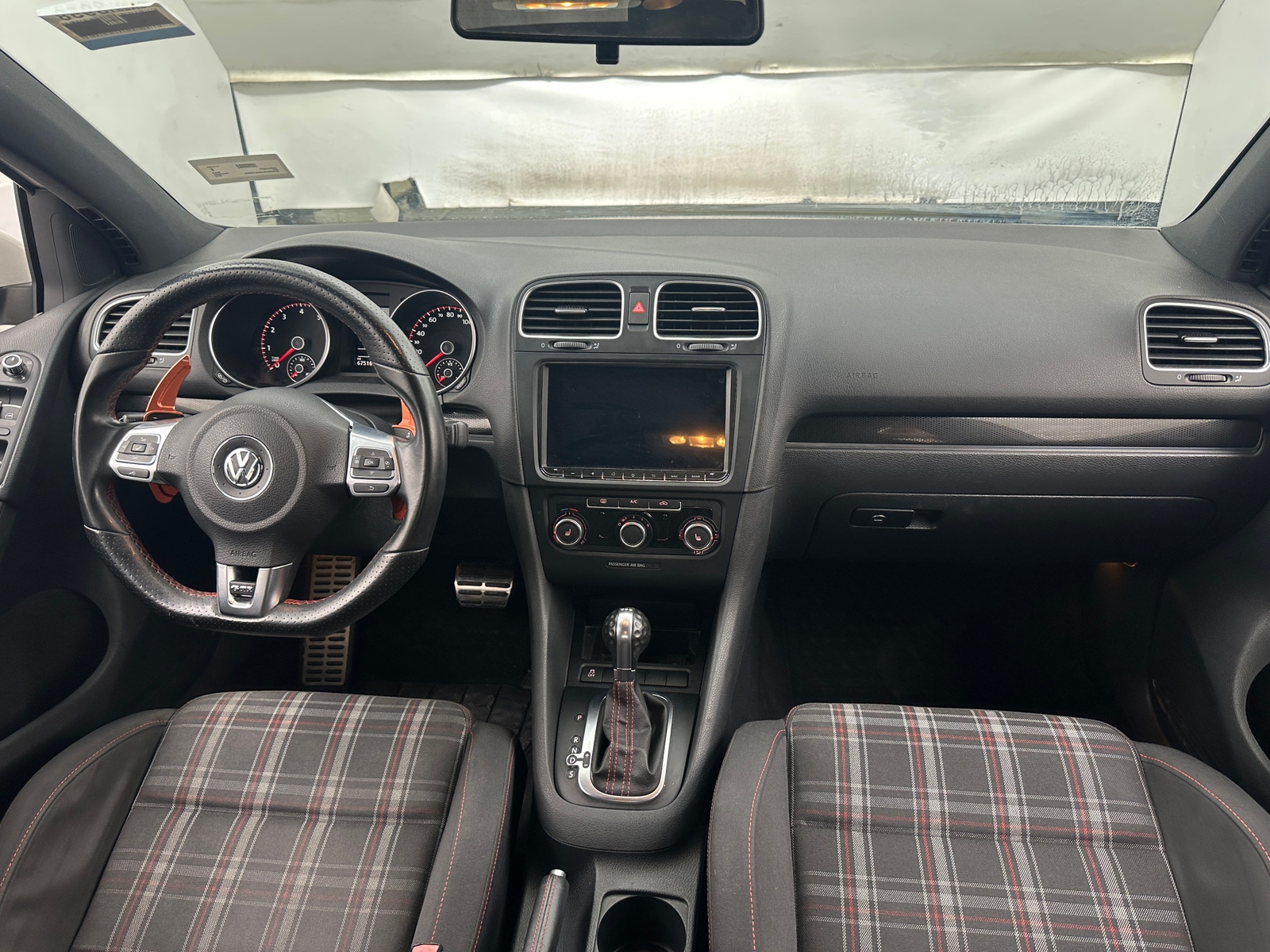 Thumbnail: 2013 Volkswagen Golf - 3