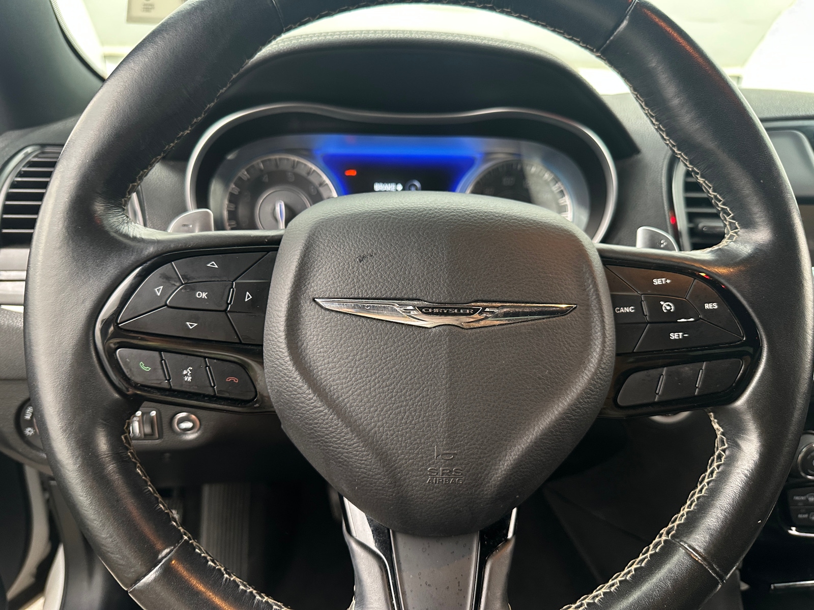 Thumbnail: 2021 Chrysler 300 - 4