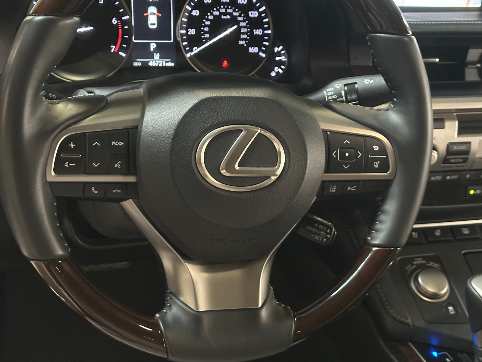 Thumbnail: 2018 Lexus ES - 4