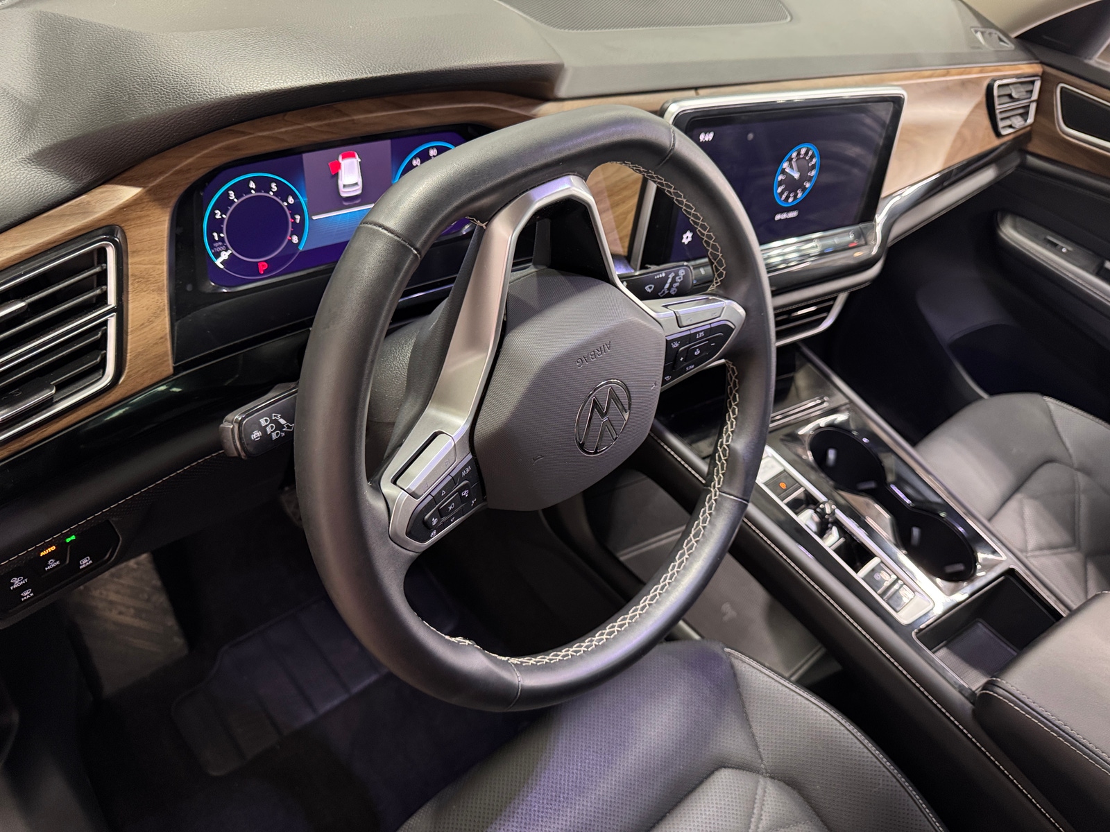 Thumbnail: 2024 Volkswagen Atlas - 2