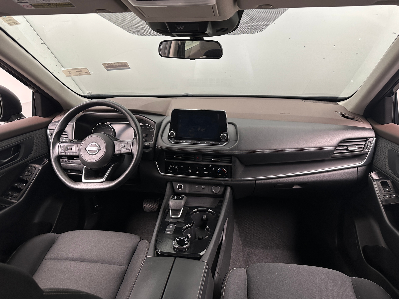 Thumbnail: 2023 Nissan Rogue - 3