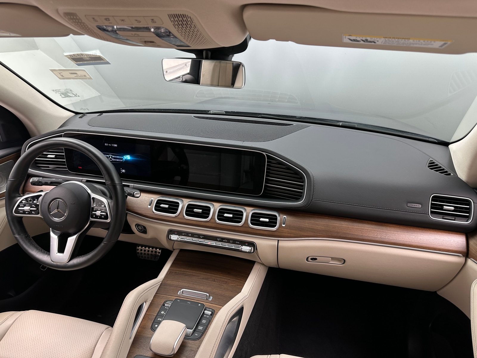 Thumbnail: 2022 Mercedes-Benz GLS - 2