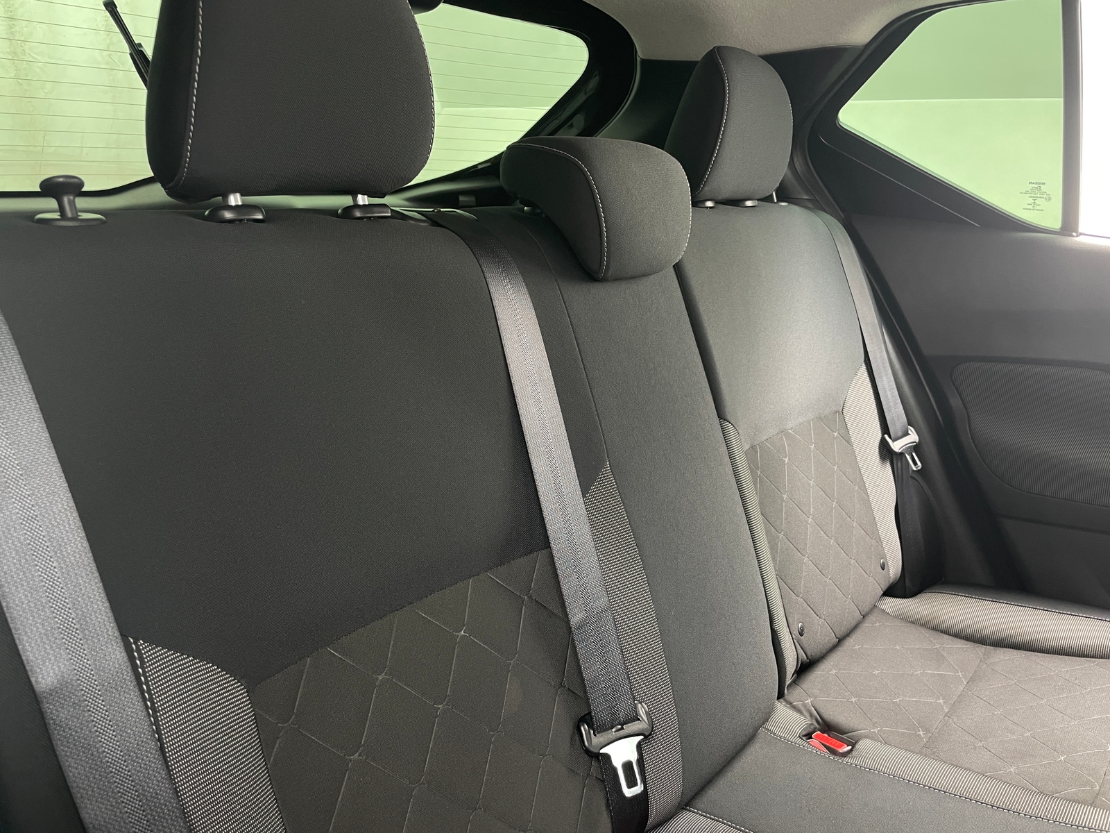 Thumbnail: 2018 Nissan Kicks - 6