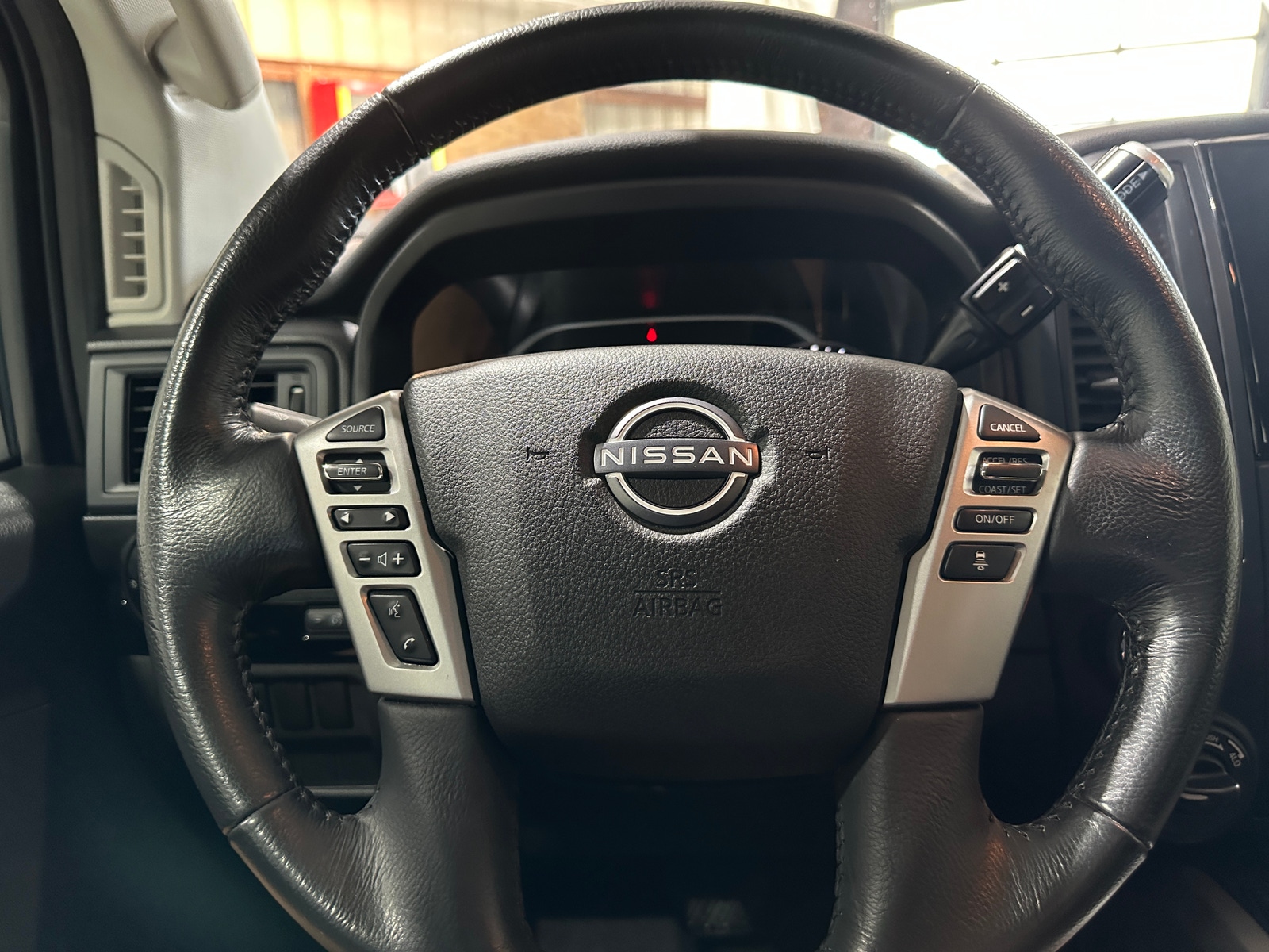 Thumbnail: 2023 Nissan Titan - 5