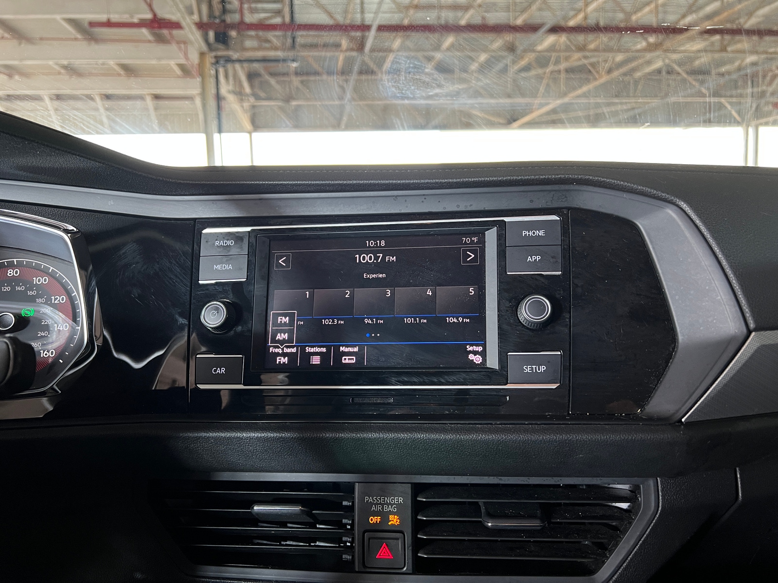 Thumbnail: 2019 Volkswagen Jetta - 4