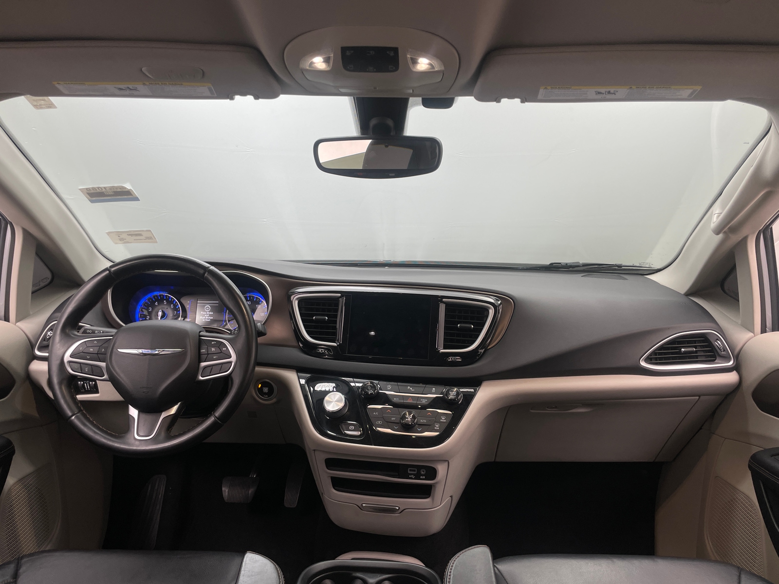 Thumbnail: 2018 Chrysler Pacifica - 2