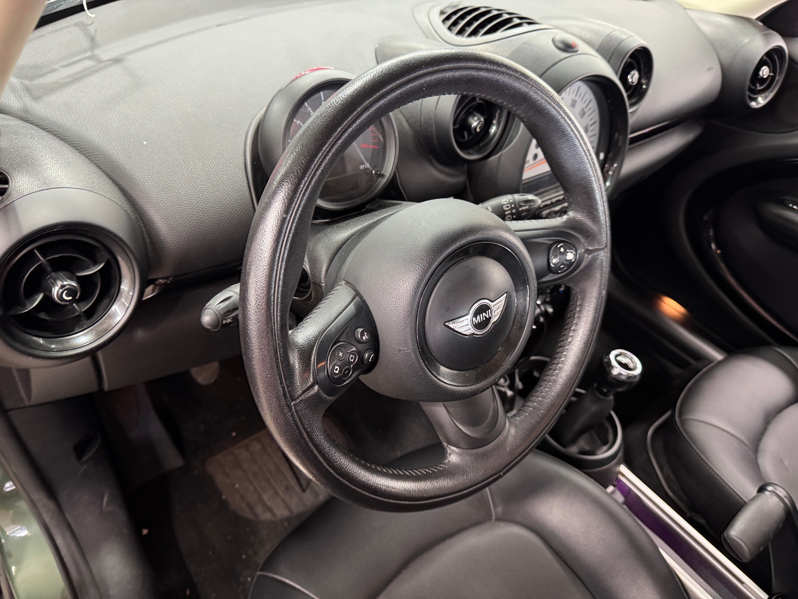 Thumbnail: 2015 MINI Cooper Countryman - 2