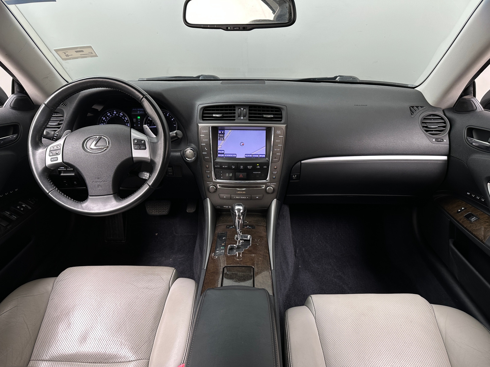 Thumbnail: 2013 Lexus IS - 2