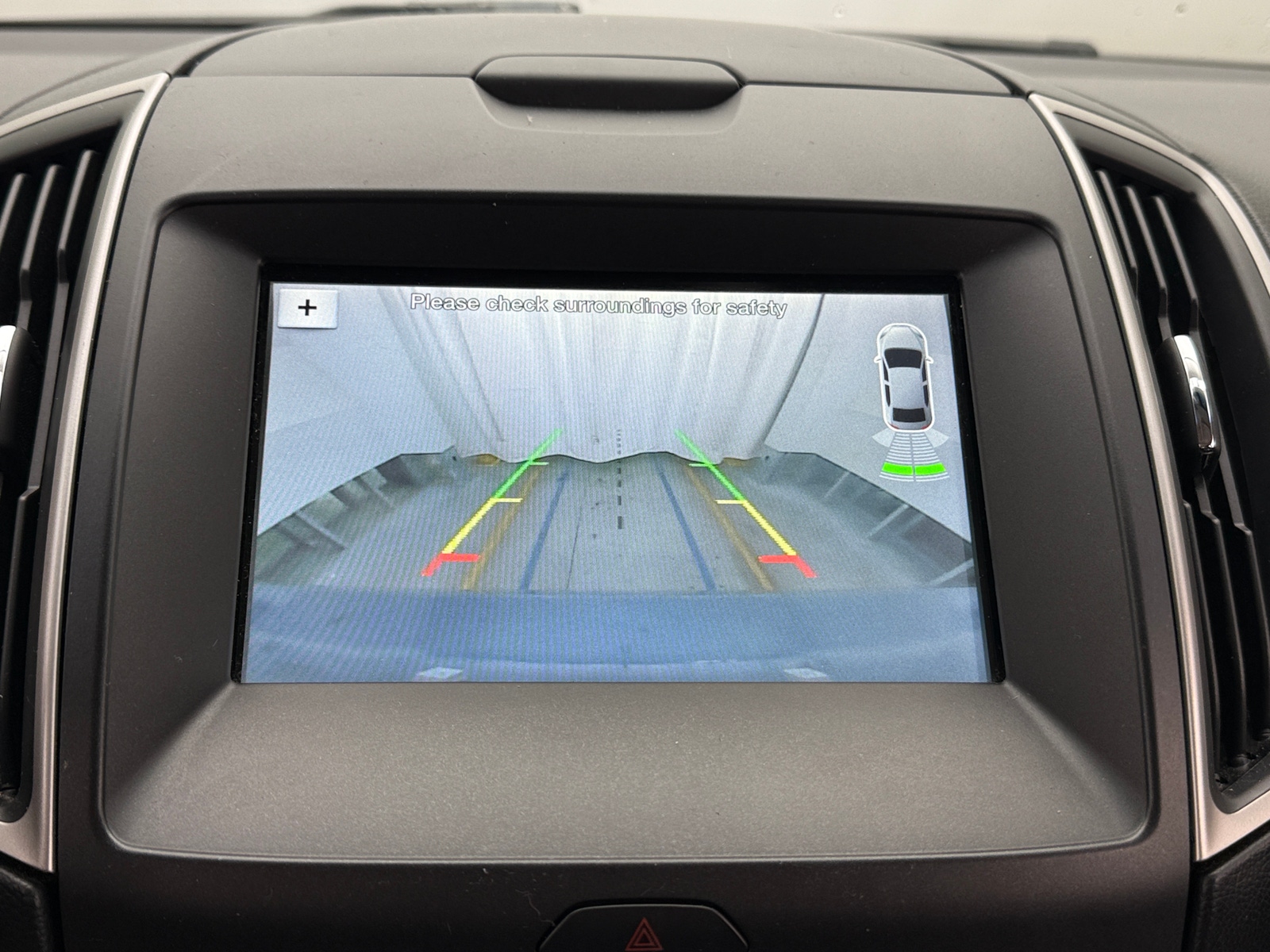 Thumbnail: 2016 Ford Edge - 4