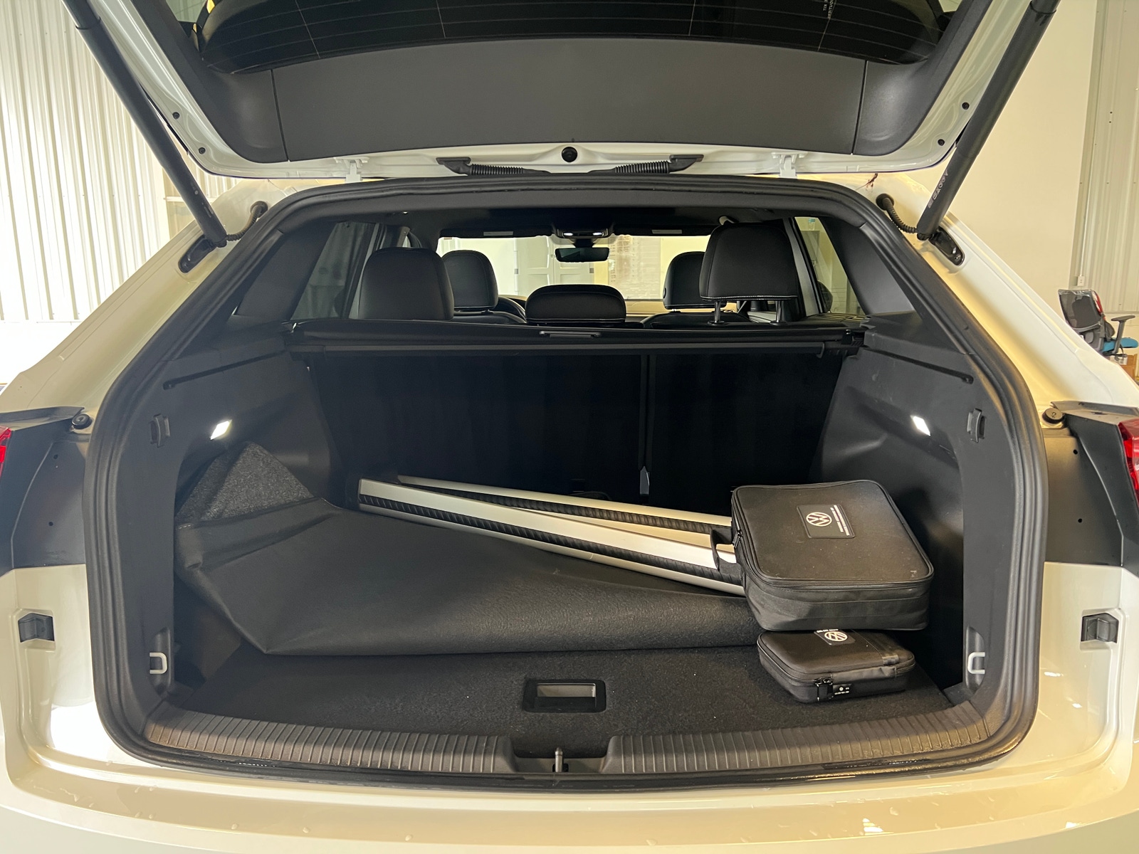 Thumbnail: 2024 Volkswagen Atlas - 6