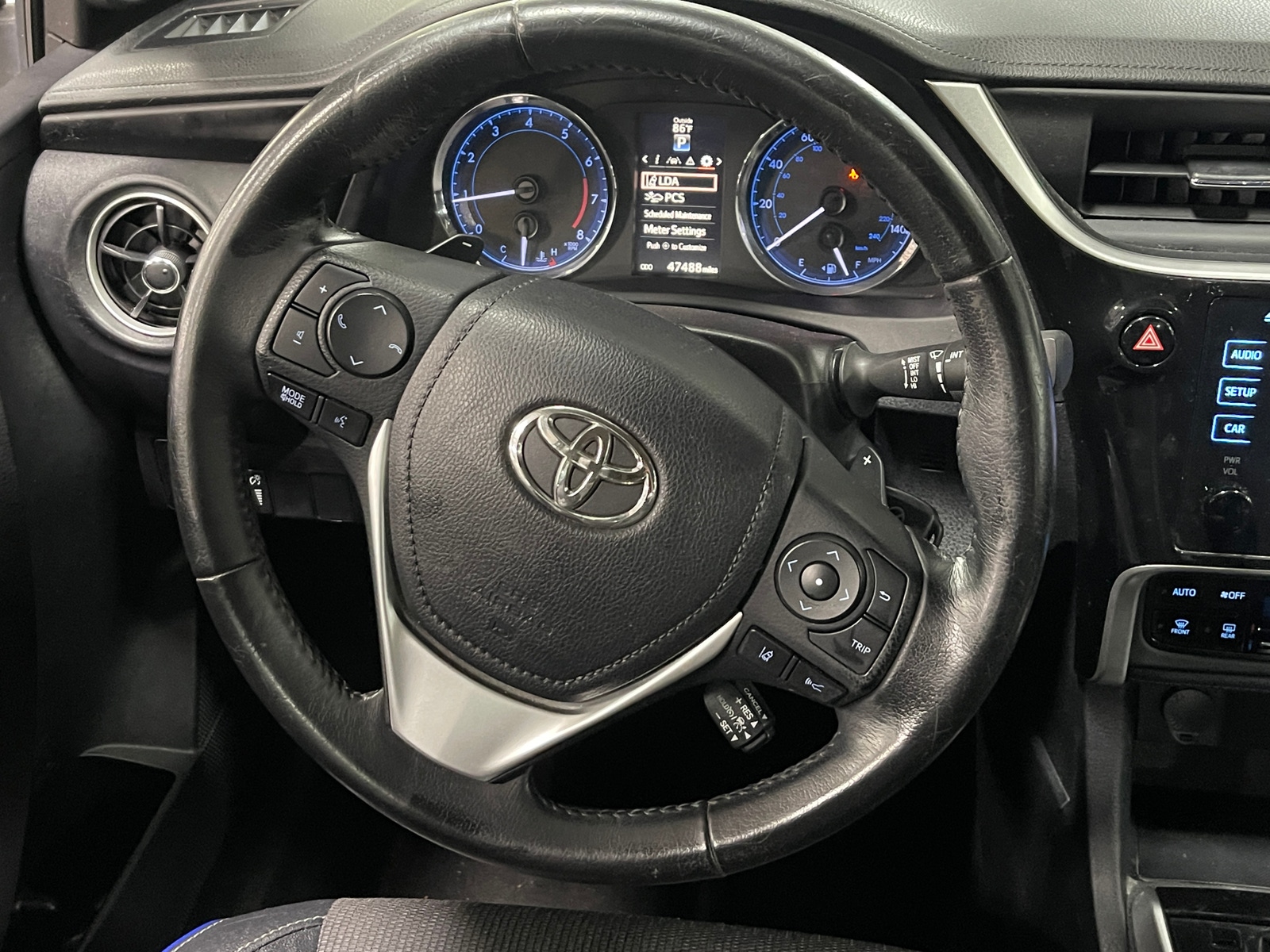 Thumbnail: 2018 Toyota Corolla - 5