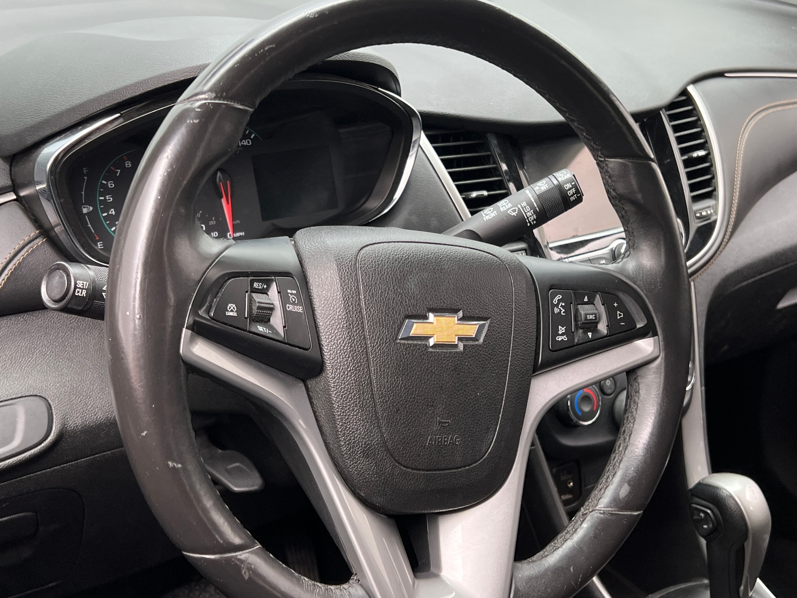 Thumbnail: 2018 Chevrolet Trax - 5