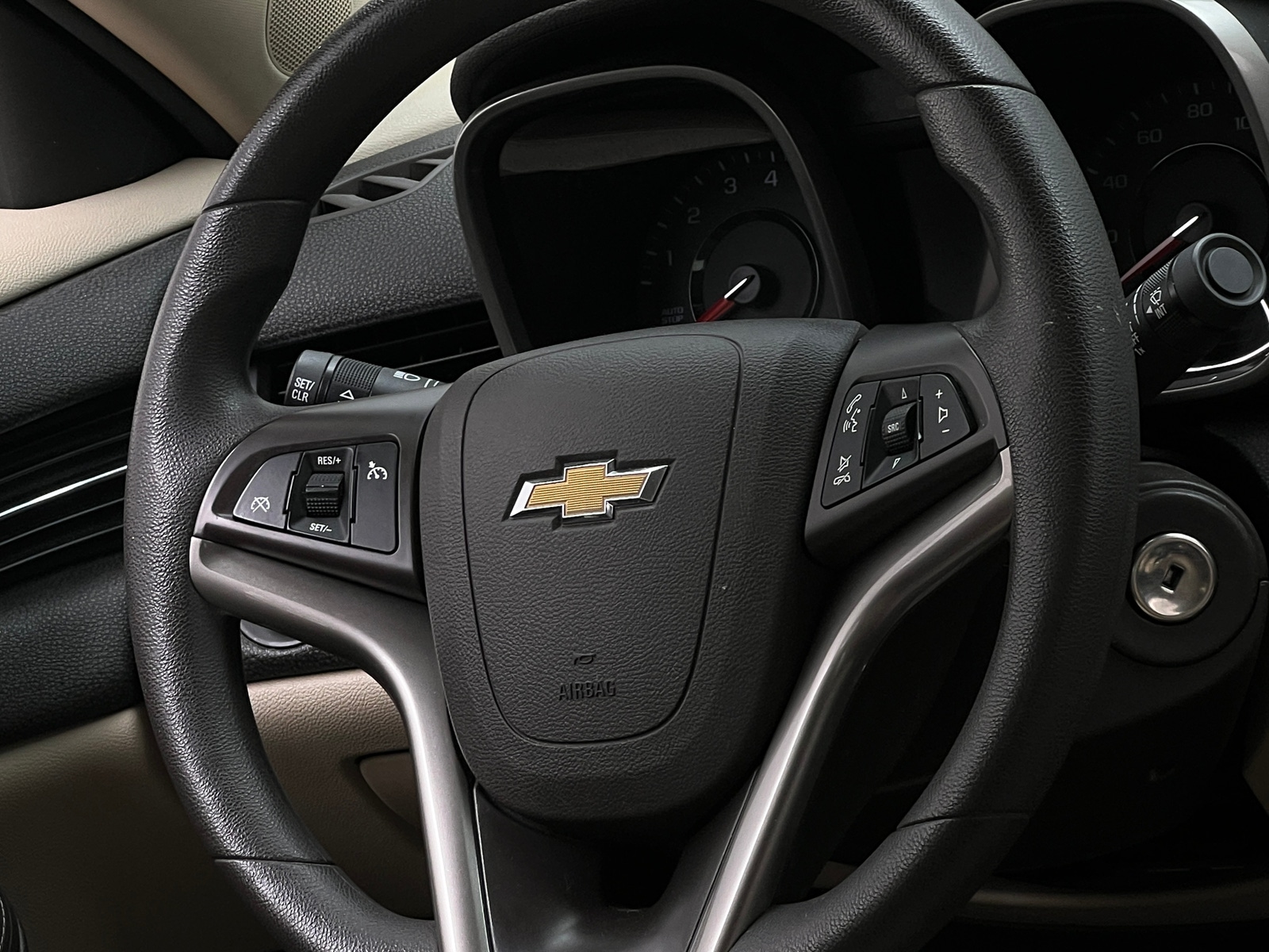 Thumbnail: 2015 Chevrolet Malibu - 5